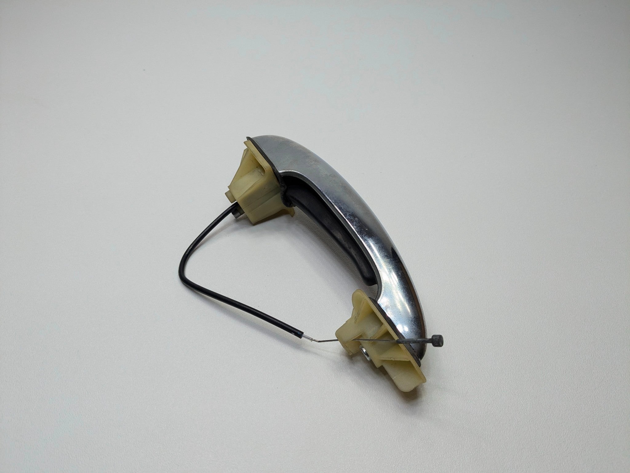 2011 - 2013 OEM MINI COOPER RIGHT PASSENGER SIDE EXTERIOR DOOR HANDLE