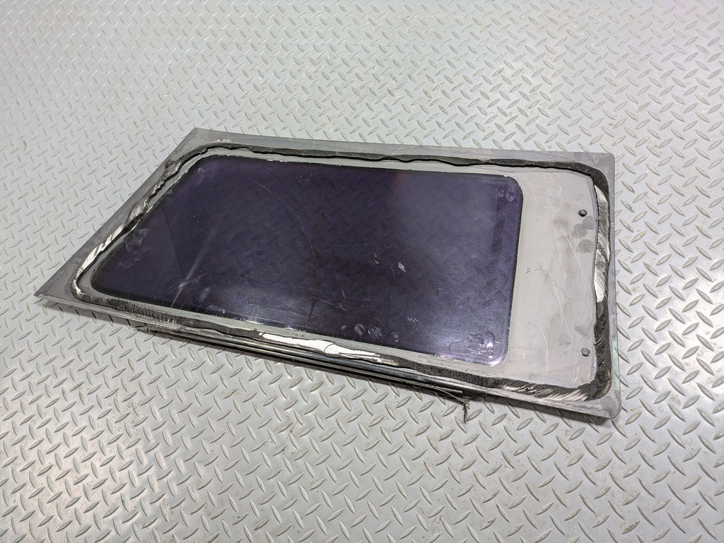 2011 - 2013 OEM MINI COOPER REAR LEFT DRIVER SIDE QUARTER WINDOW GLASS