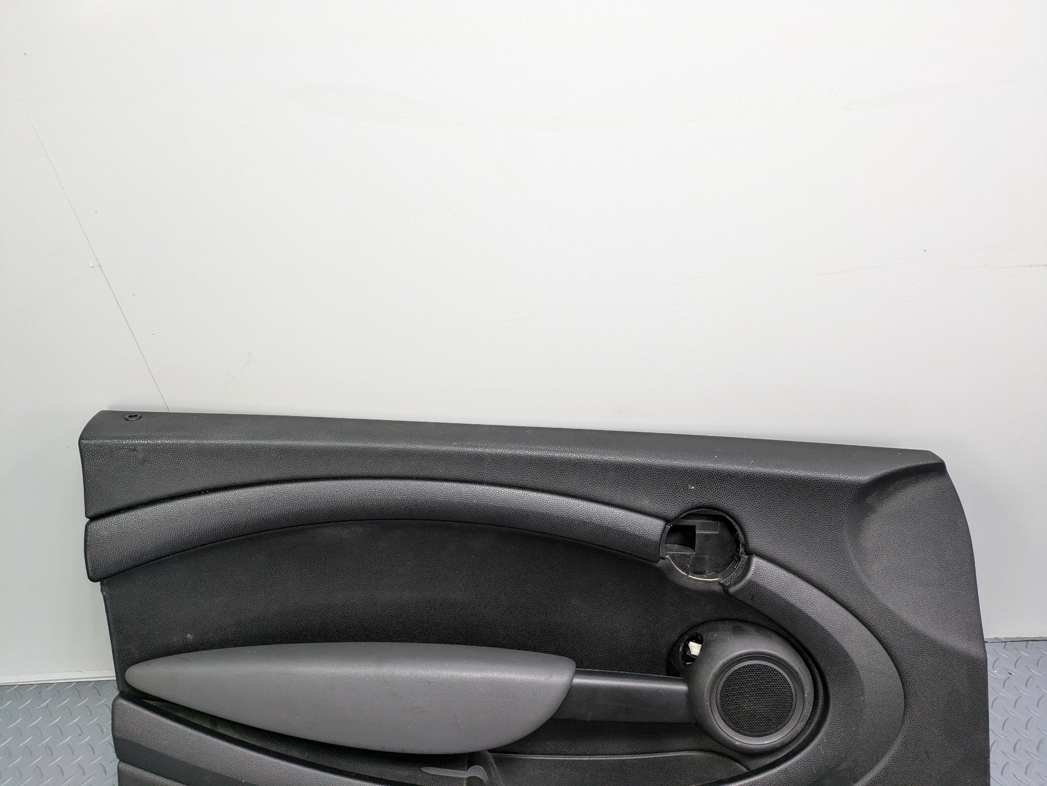 2011 - 2013 OEM MINI COOPER FRONT LEFT DRIVER SIDE INTERIOR DOOR PANEL TRIM