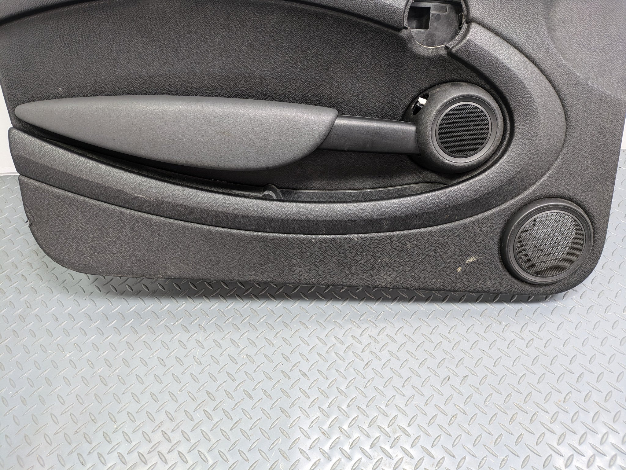 2011 - 2013 OEM MINI COOPER FRONT LEFT DRIVER SIDE INTERIOR DOOR PANEL TRIM