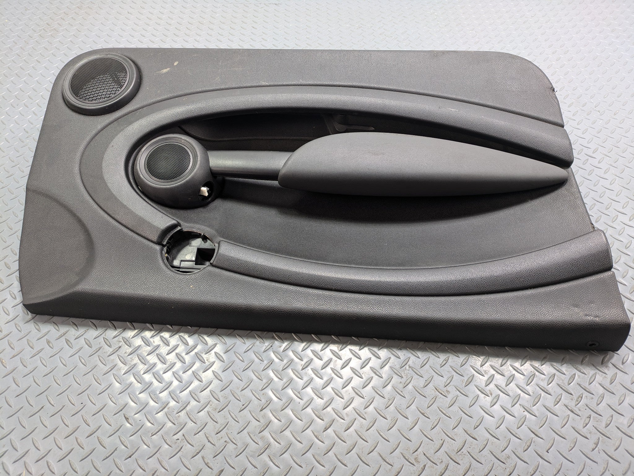 2011 - 2013 OEM MINI COOPER FRONT LEFT DRIVER SIDE INTERIOR DOOR PANEL TRIM