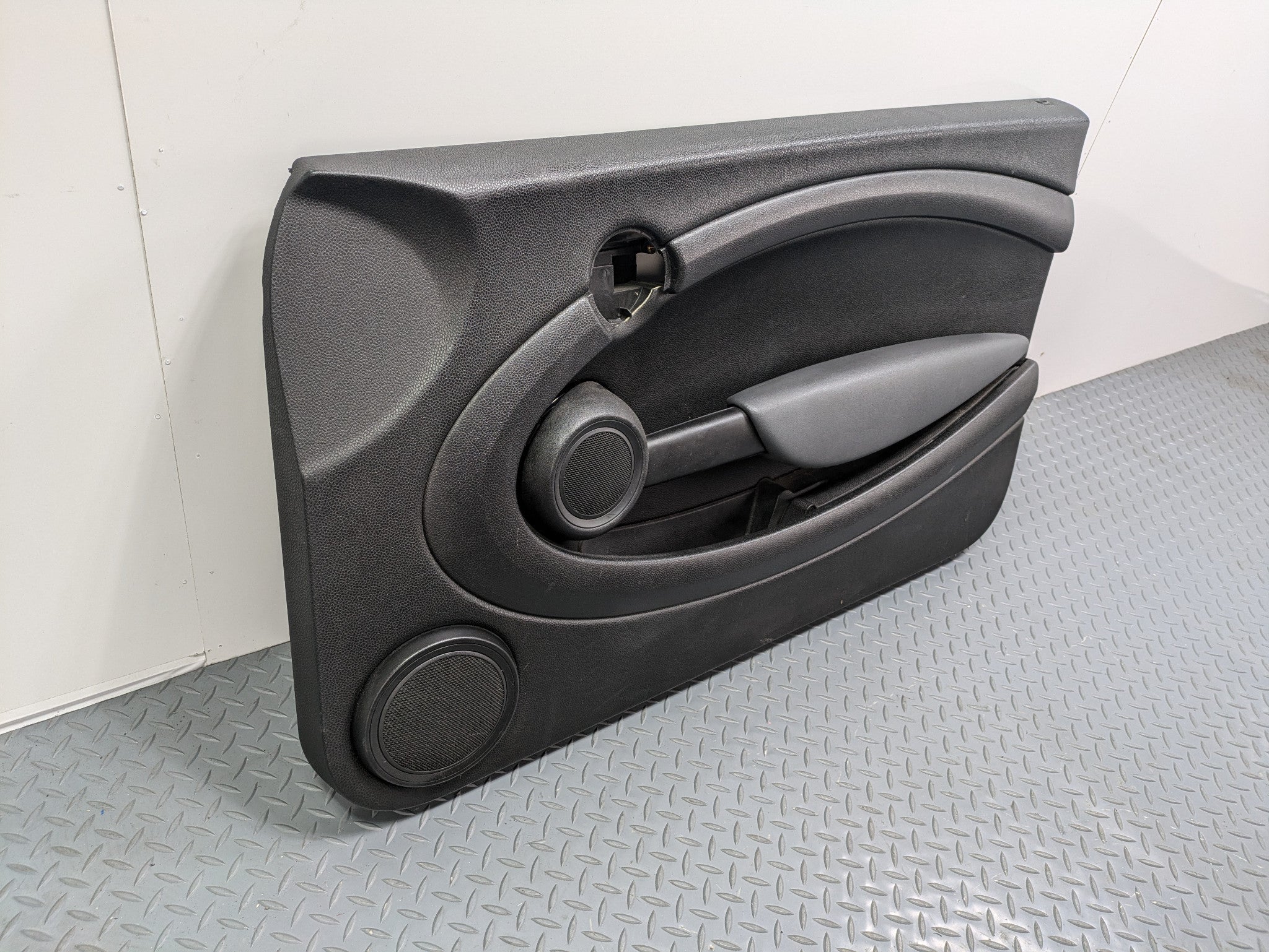 2011 - 2013 OEM MINI COOPER FRONT RIGHT PASSENGER SIDE INTERIOR DOOR PANEL TRIM