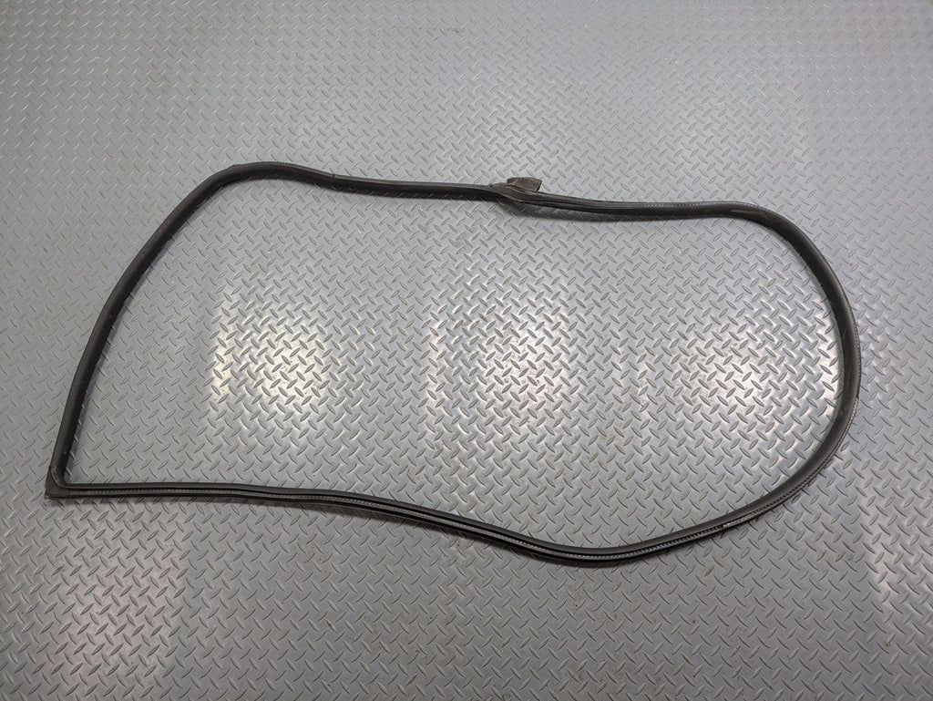2011 - 2013 OEM MINI COOPER FRONT LEFT SIDE DOOR SEAL WEATHERSTRIP RUBBER