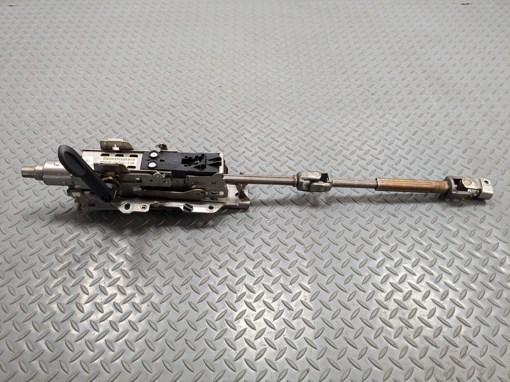 2011 - 2013 OEM MINI COOPER POWER ADJUSTMENT STEERING COLUMN ASSEMBLY