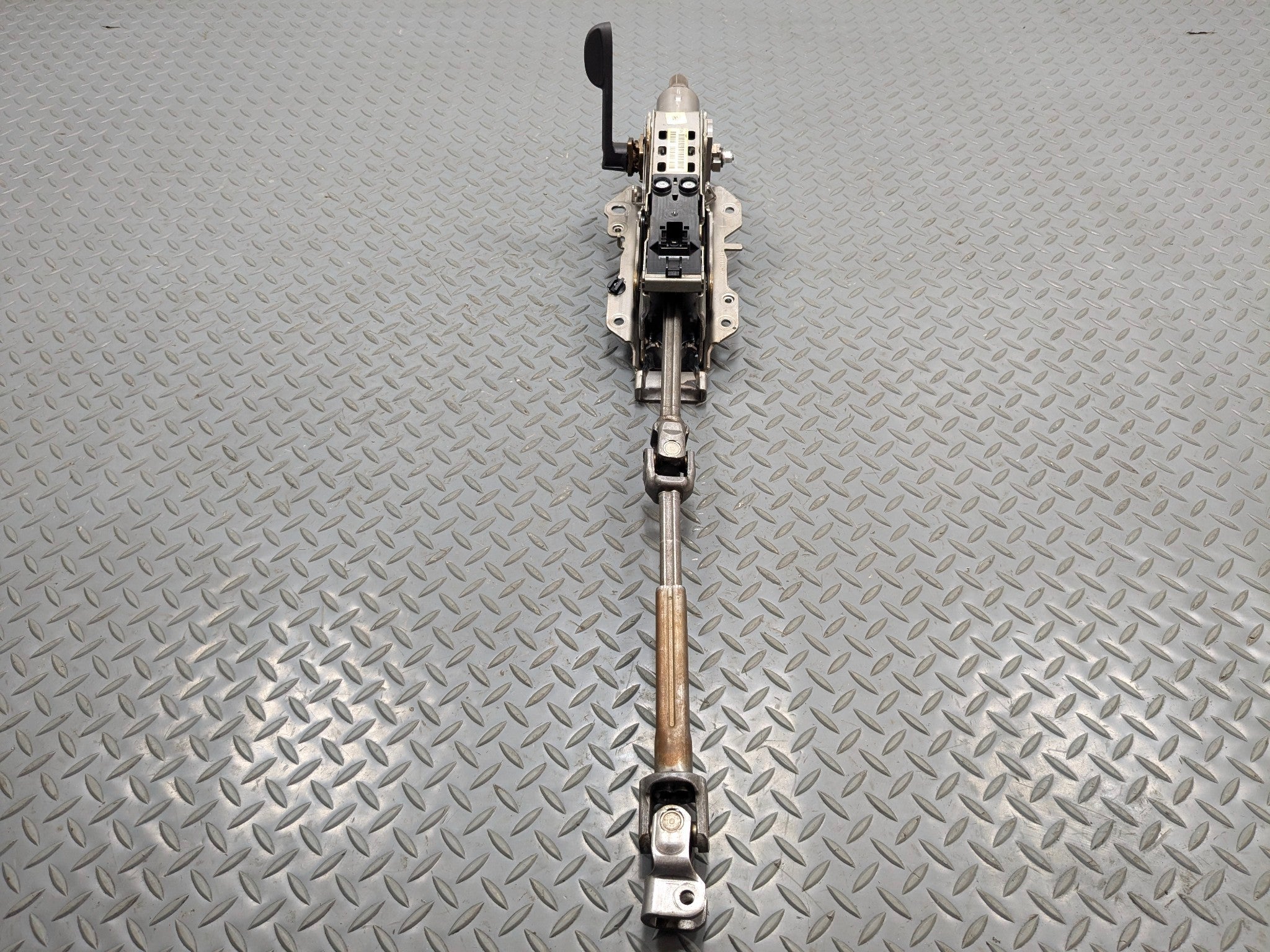 2011 - 2013 OEM MINI COOPER POWER ADJUSTMENT STEERING COLUMN ASSEMBLY