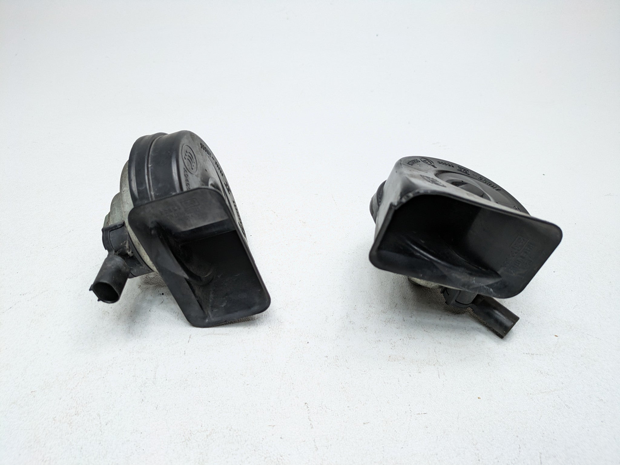 2011 - 2013 OEM MINI COOPER LEFT AND RIGHT SIDE HIGH LOW TONE HORN SET