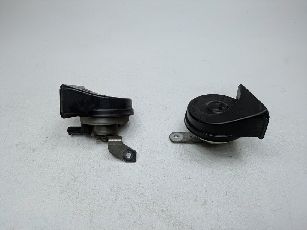 2011 - 2013 OEM MINI COOPER LEFT AND RIGHT SIDE HIGH LOW TONE HORN SET