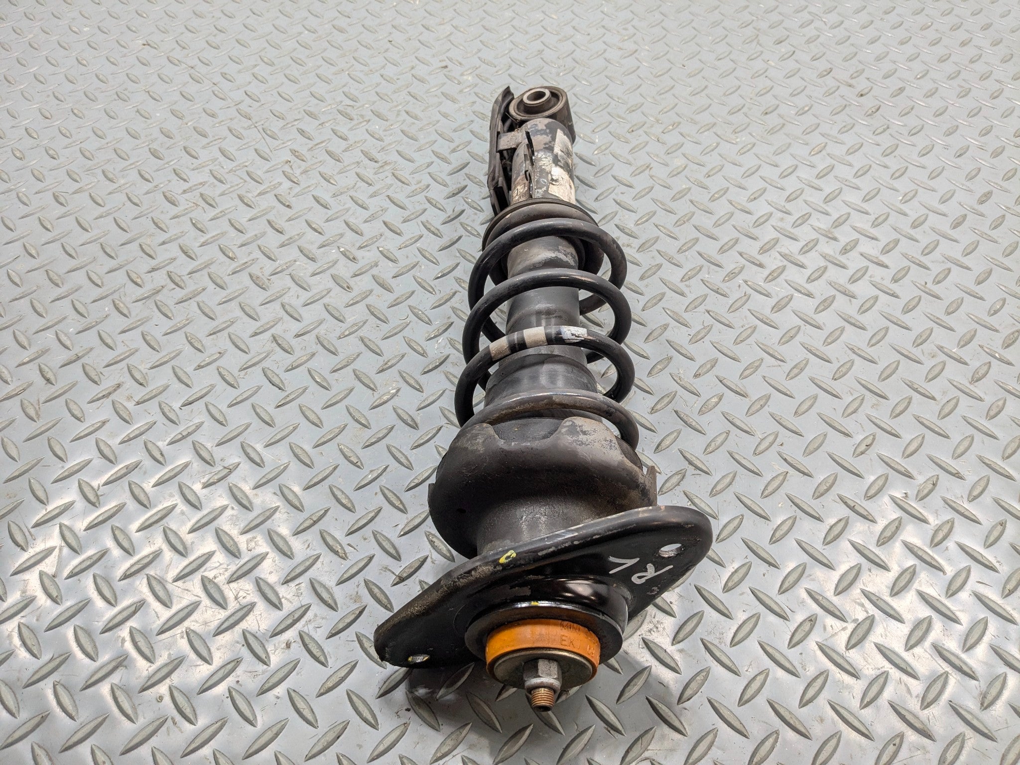 2011 - 2013 OEM MINI COOPER REAR LEFT DRIVER SIDE SUSPENSION STRUT ASSEMBLY