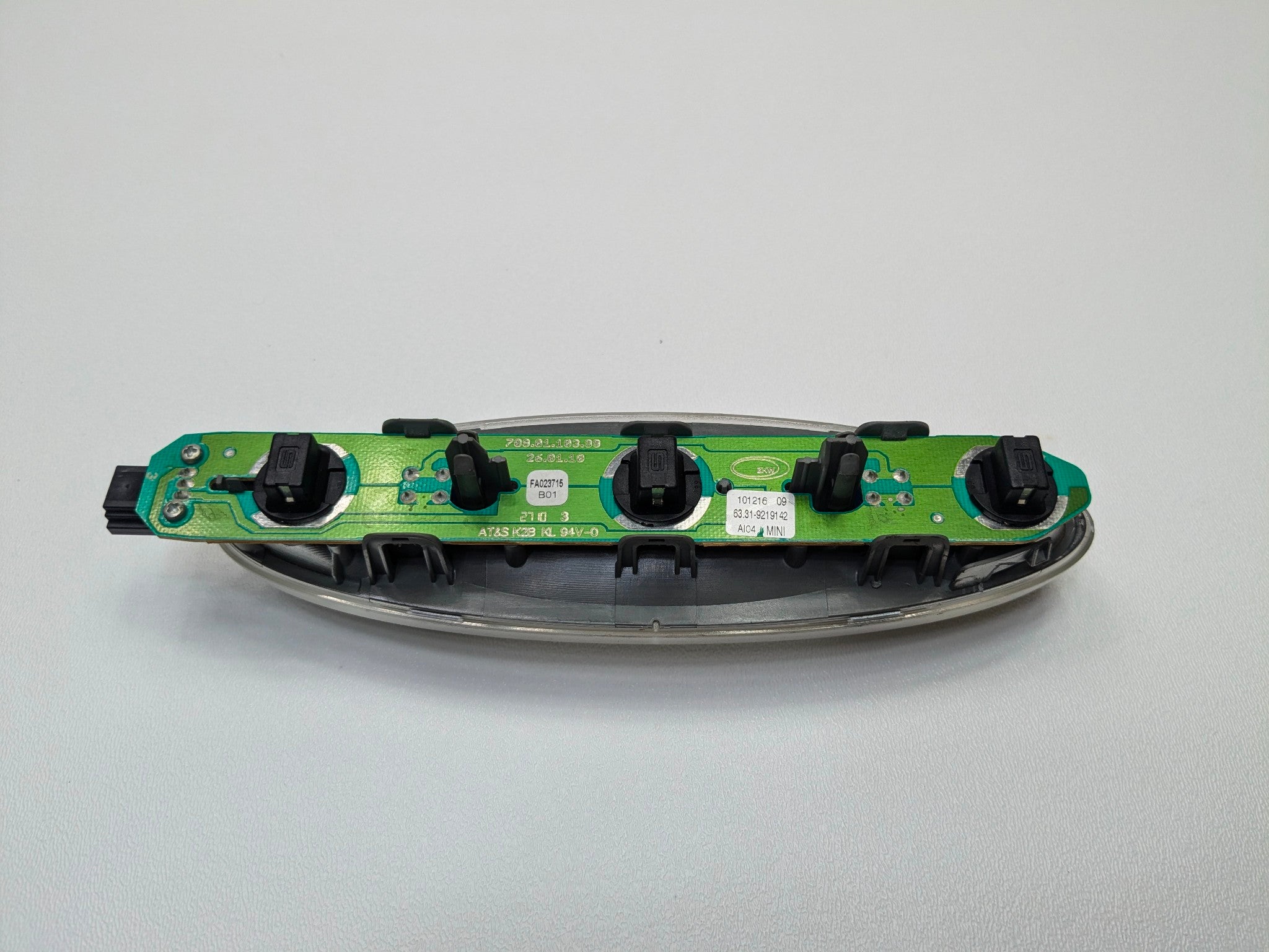 2011 - 2013 OEM MINI COOPER REAR INTERIOR OVERHEAD DOME LIGHT LAMP