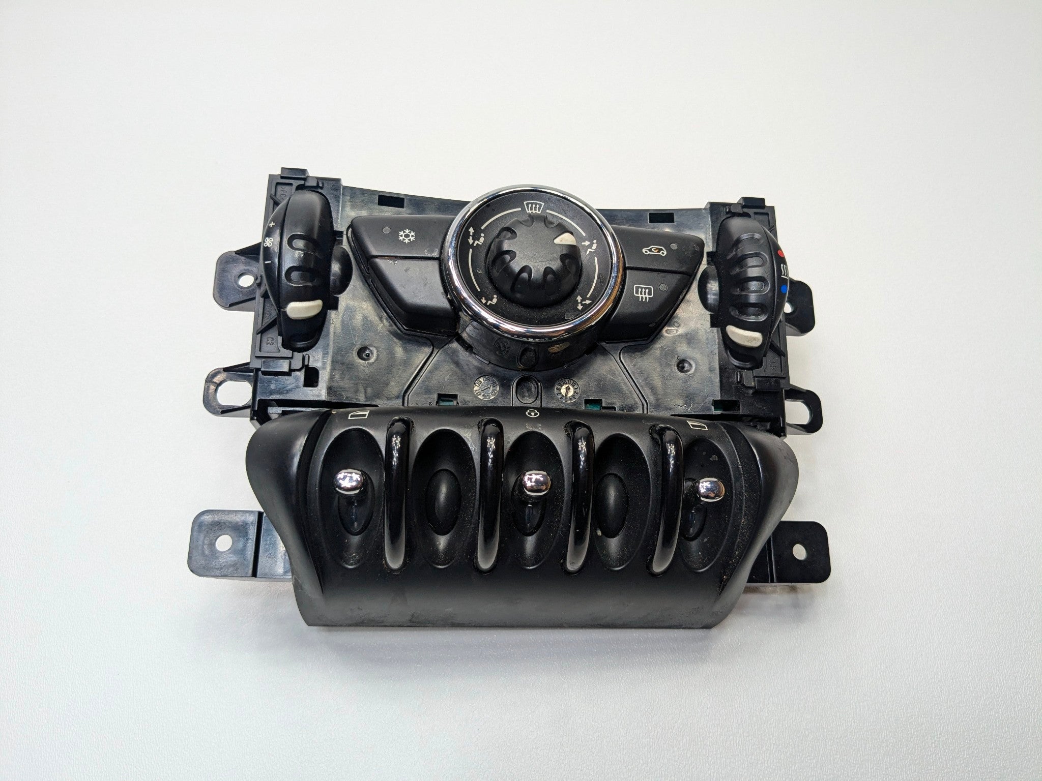 2011 - 2013 OEM MINI COOPER AC HEATER CONTROL WITH GLASS SWITCH