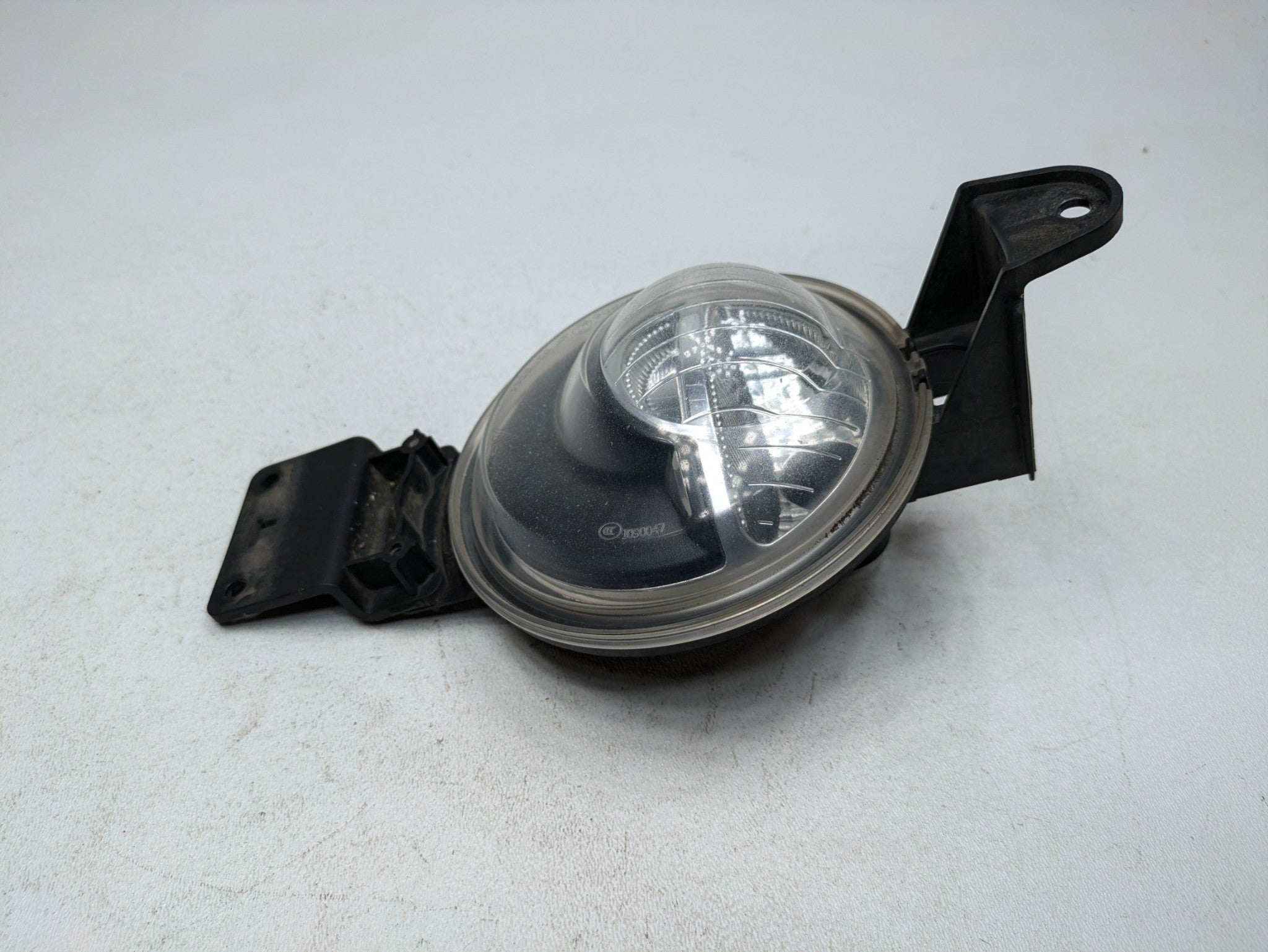 2011 - 2013 OEM MINI COOPER FRONT LEFT DRIVER SIDE FOG LIGHT ASSEMBLY