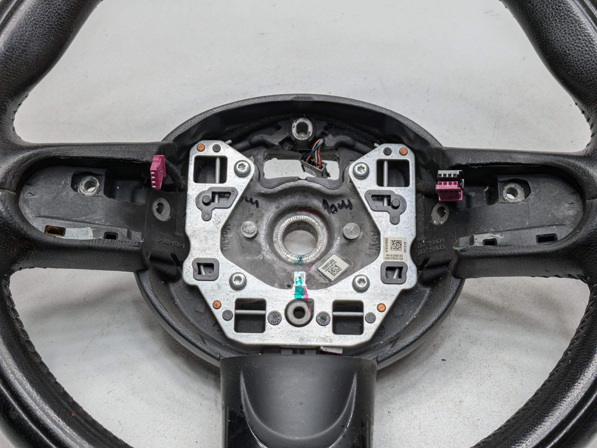 2011 - 2013 OEM MINI COOPER FRONT STEERING WHEEL ASSEMBLY