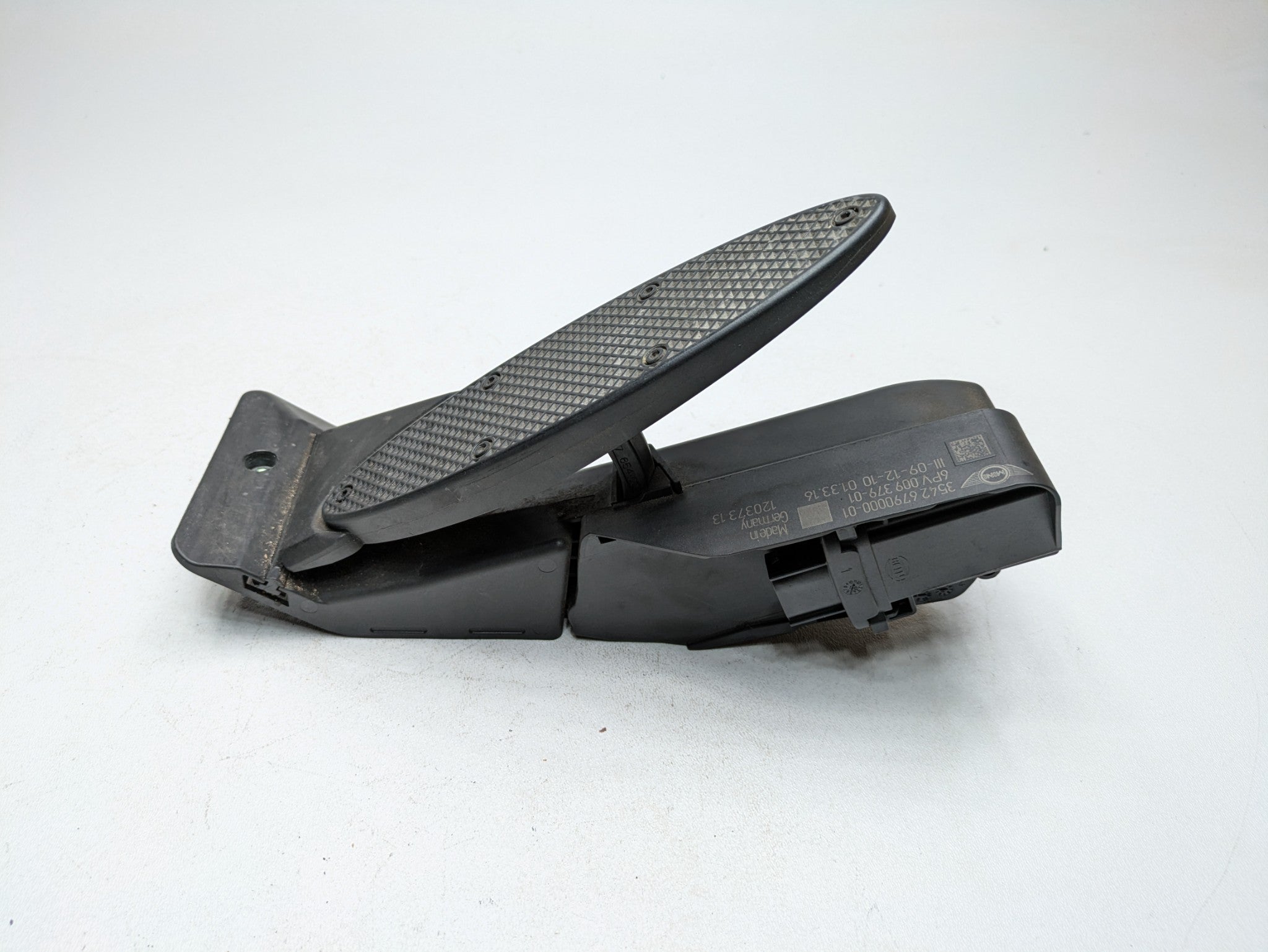 2011 - 2013 OEM MINI COOPER GAS THROTTLE ACCELERATOR PEDAL WITH SENSOR ASSEMBLY