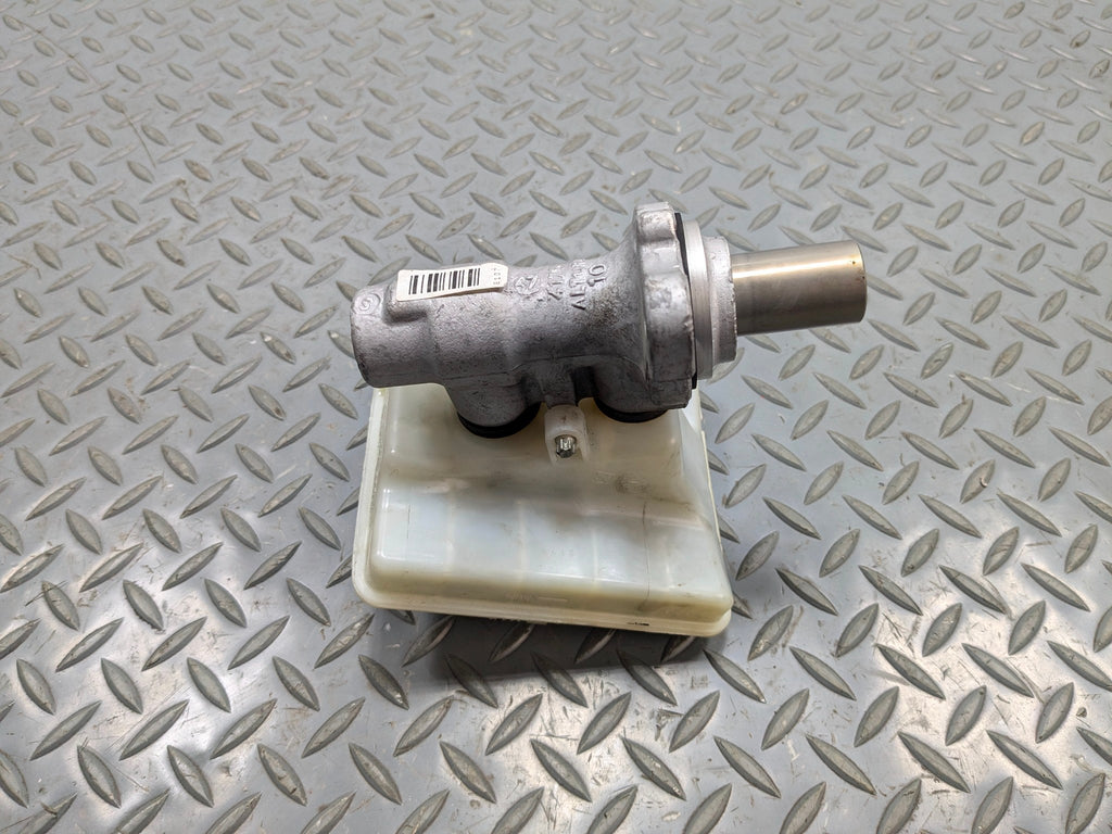 2011 - 2013 OEM MINI COOPER POWER BRAKE MASTER CYLINDER WITH RESERVOIR
