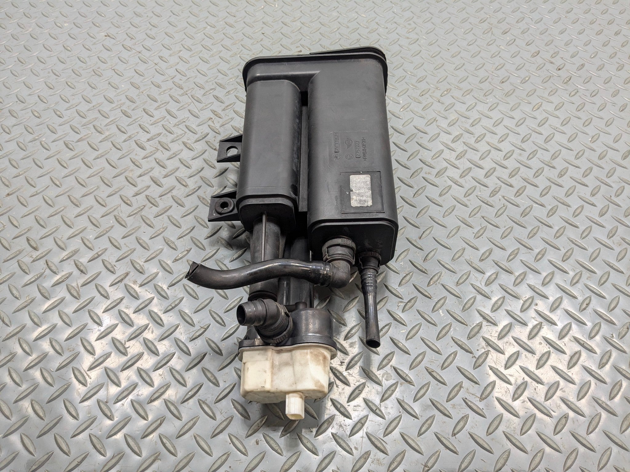 2011 - 2013 OEM MINI COOPER EVAPORATOR FUEL VAPOR CHARCOAL CANISTER