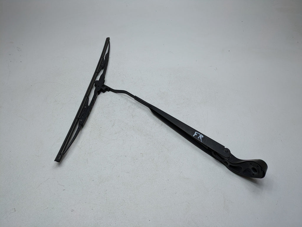 2011 - 2013 OEM MINI COOPER FRONT RIGHT PASSENGER SIDE WINDSHIELD WIPER ARM