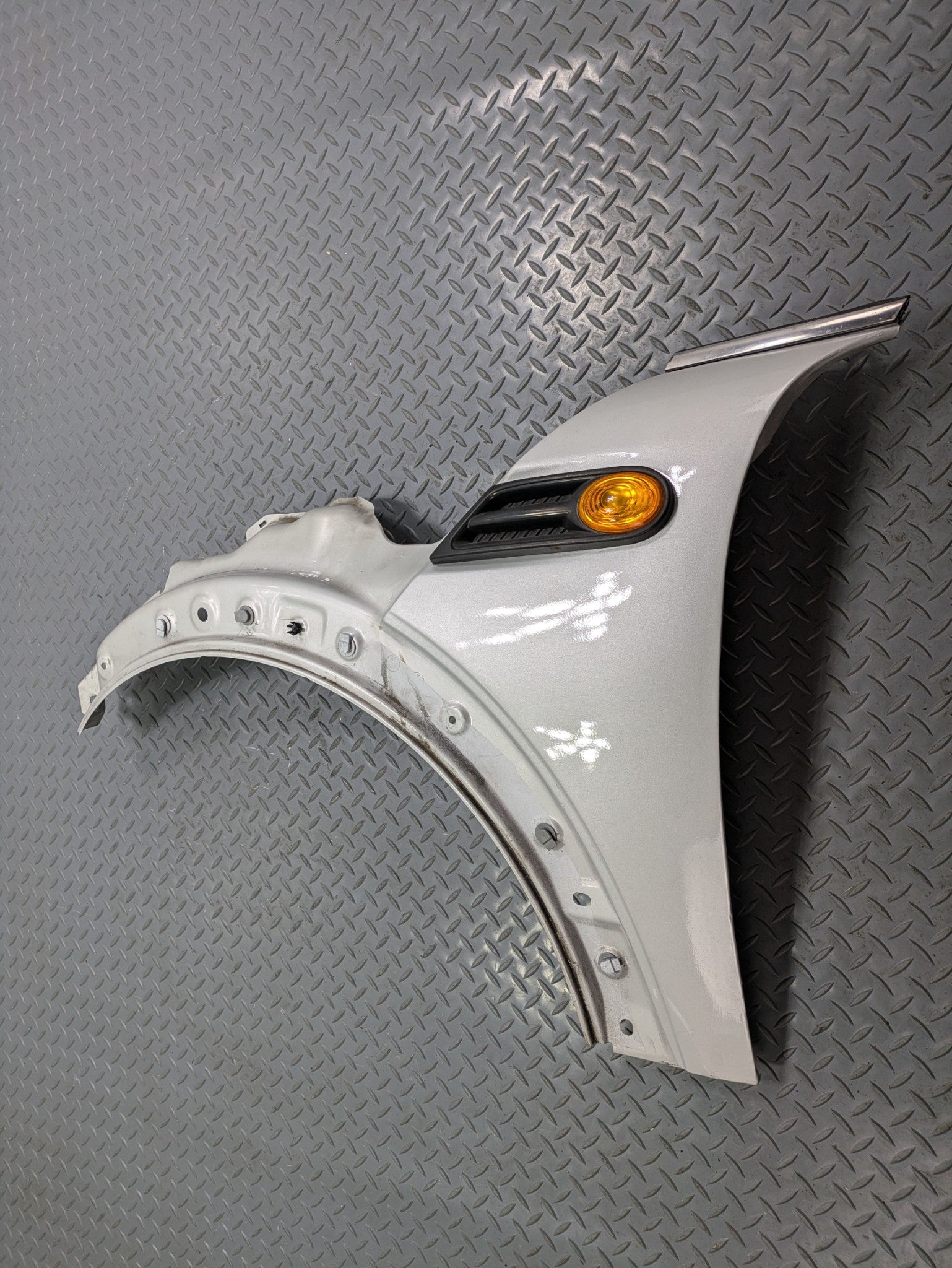 2011 - 2013 OEM MINI COOPER FRONT LEFT DRIVER SIDE FENDER SHELL PANEL COVER GRAY