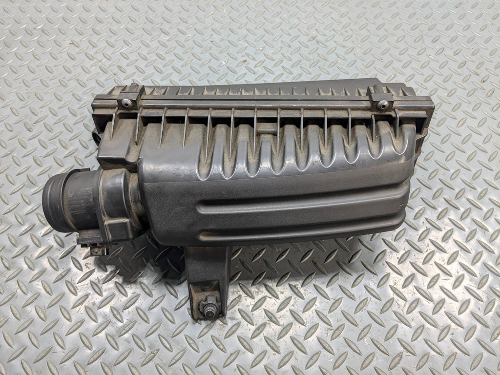 2011 - 2013 OEM MINI COOPER ENGINE AIR CLEANER FILTER HOUSING BOX