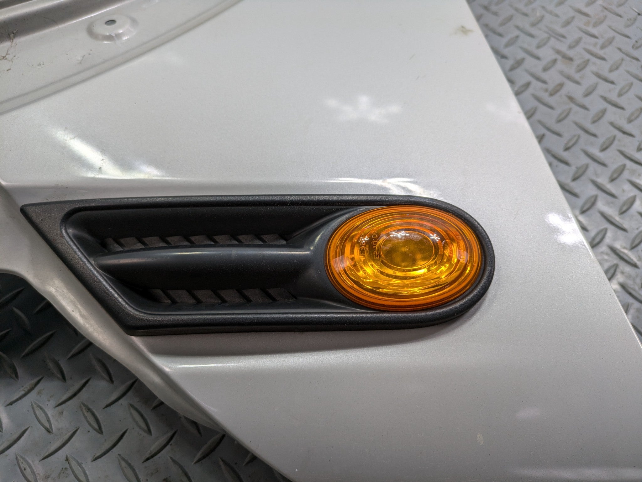 11 - 13 OEM MINI COOPER FRONT RIGHT PASSENGER SIDE FENDER SHELL PANEL COVER GRAY