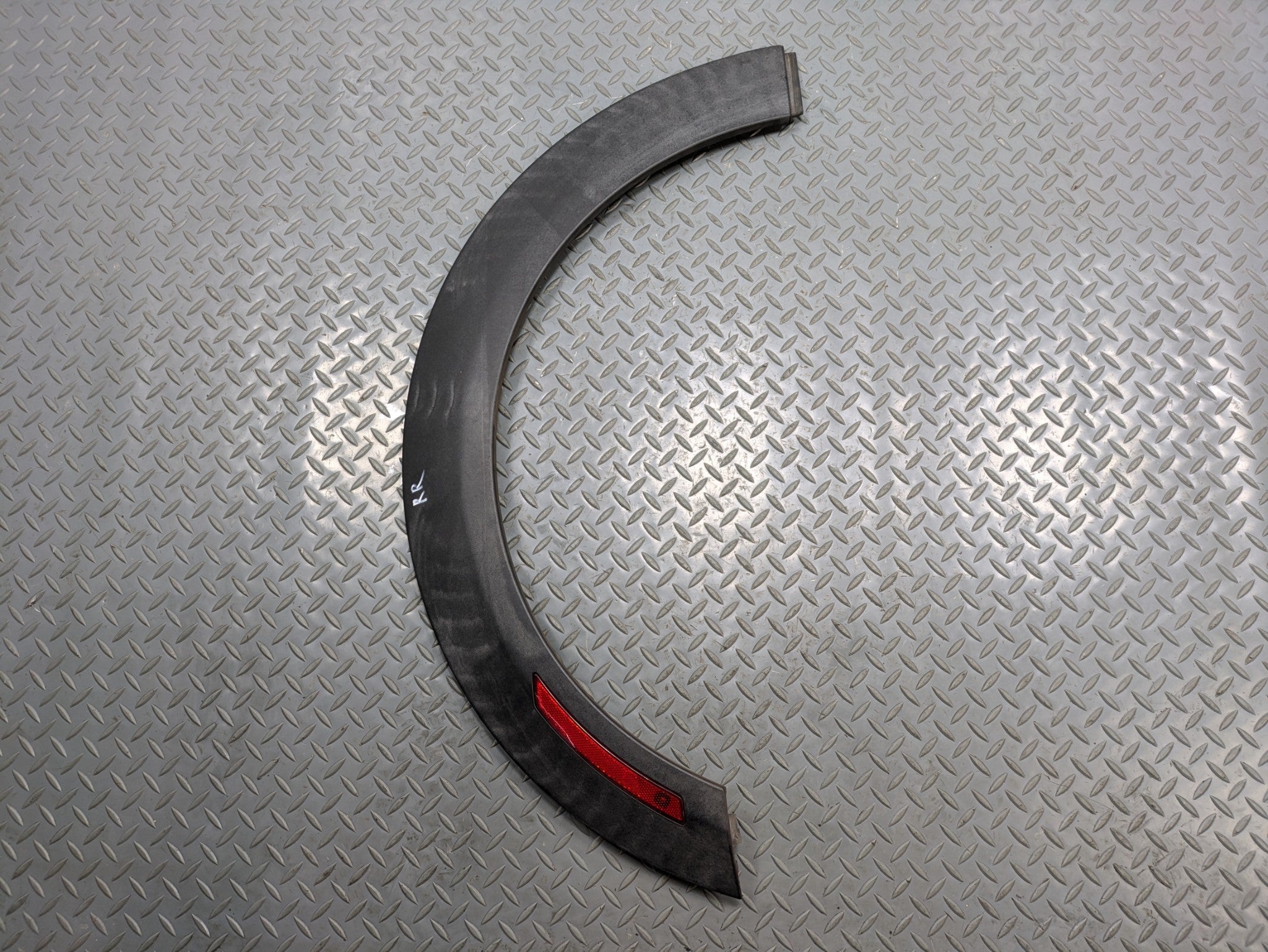 2011 - 2013 OEM MINI COOPER REAR RIGHT SIDE FENDER FLARE BODY MOLDING TRIM