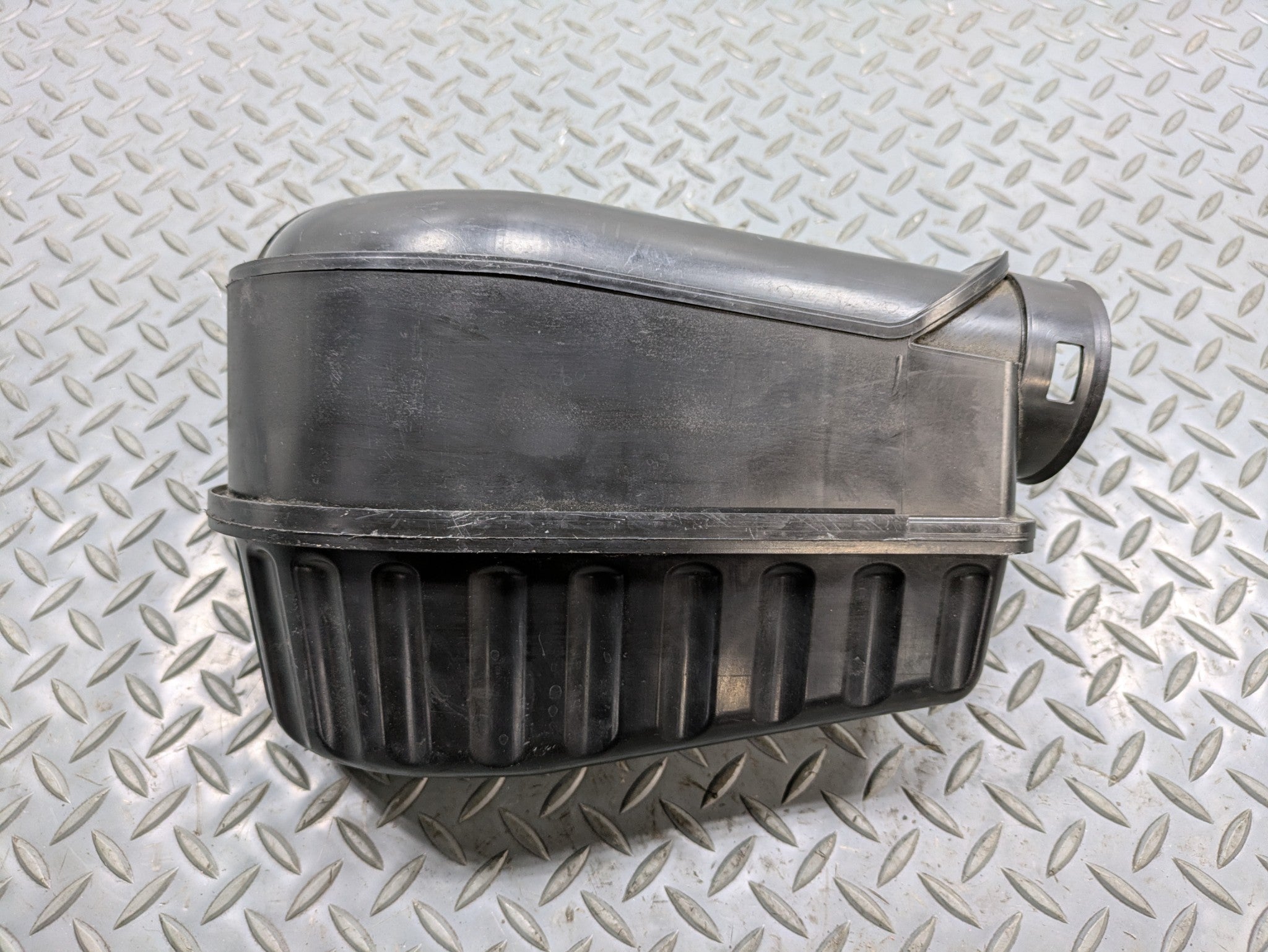 2011 - 2013 OEM MINI COOPER ENGINE AIR INTAKE RESONATOR TUBE ASSEMBLY