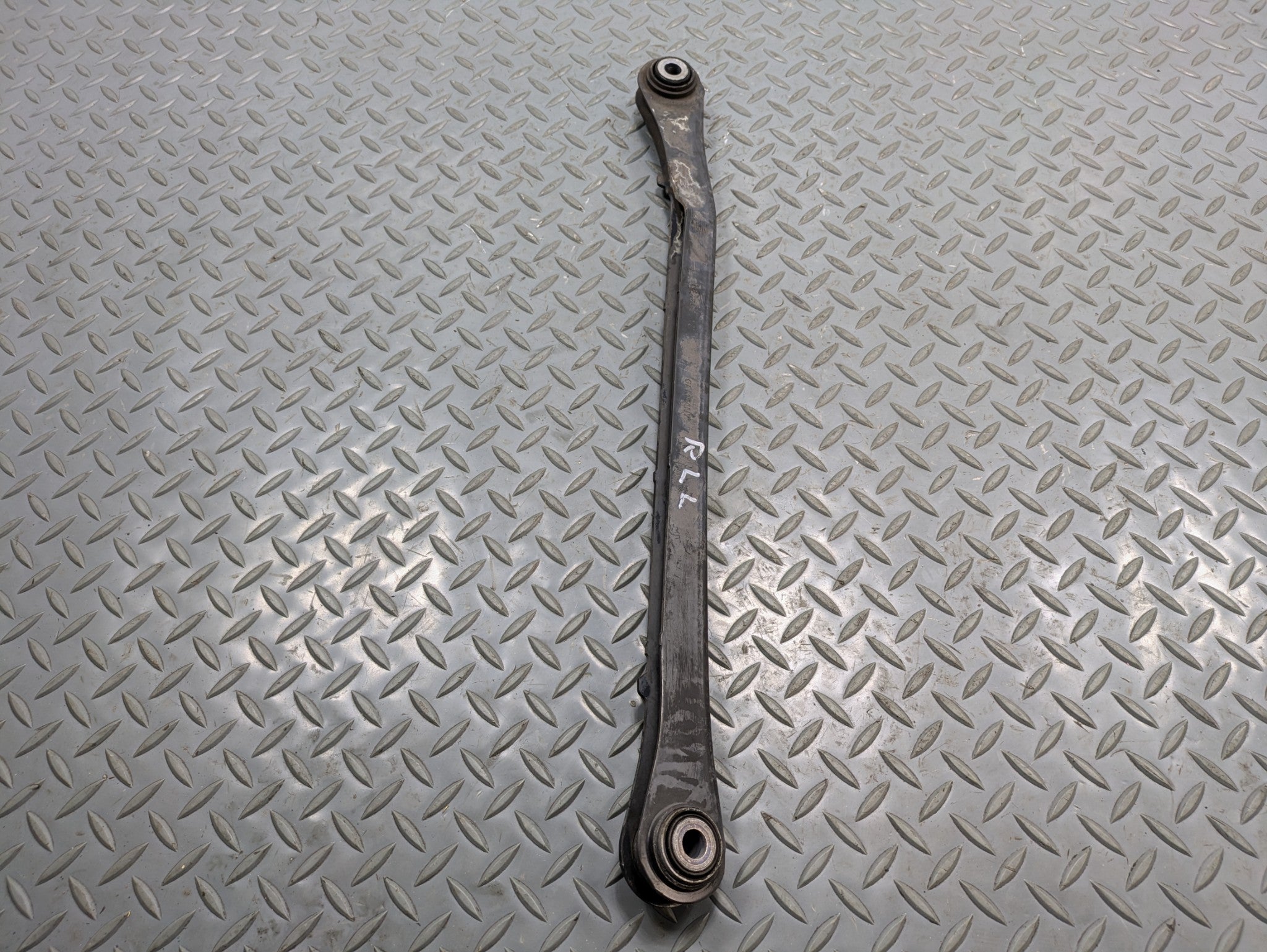2011 - 2013 OEM MINI COOPER REAR LEFT DRIVER SIDE LOWER TRAILING CONTROL ARM
