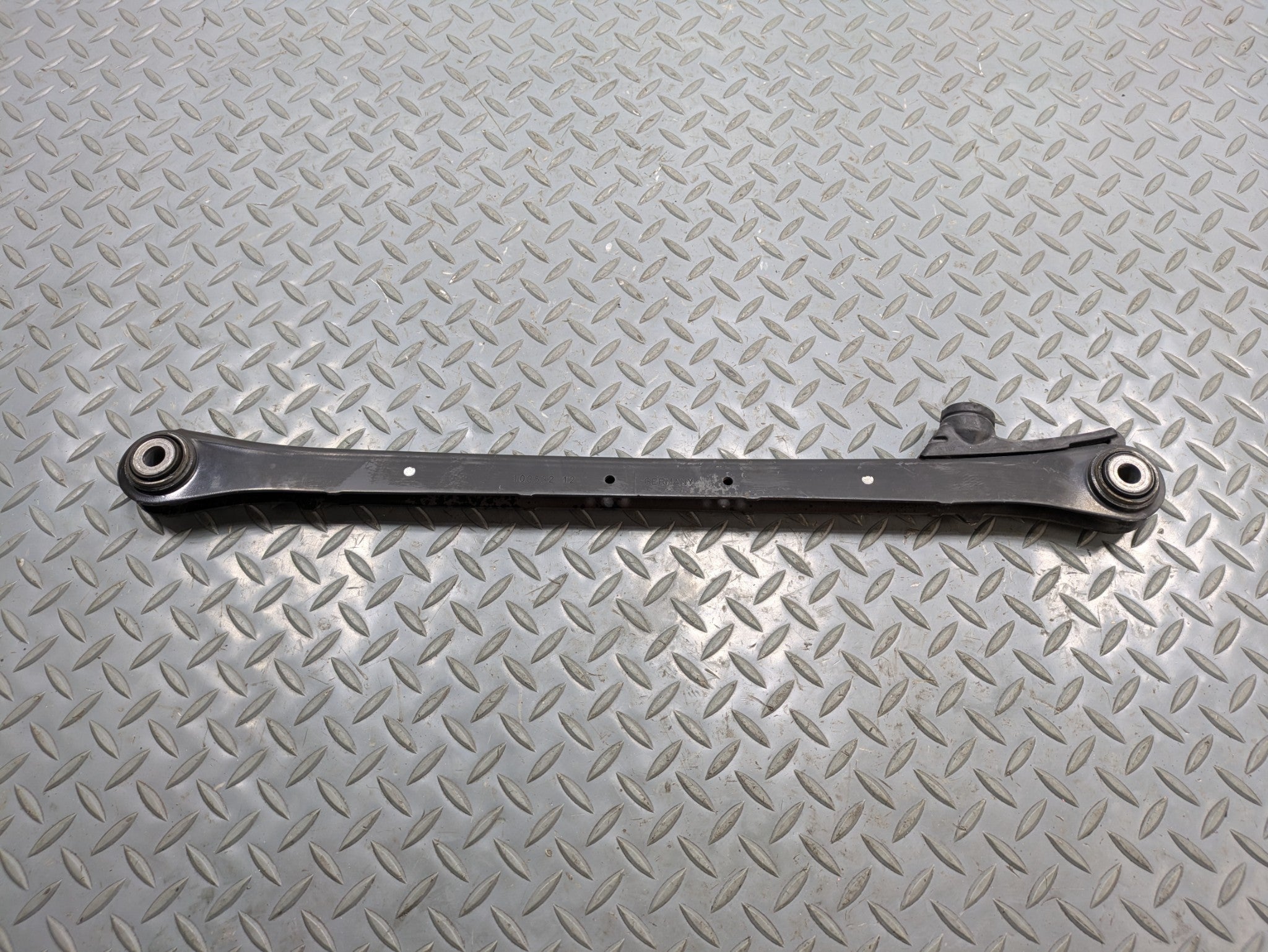 2011 - 2013 OEM MINI COOPER REAR LEFT DRIVER SIDE UPPER TRAILING CONTROL ARM