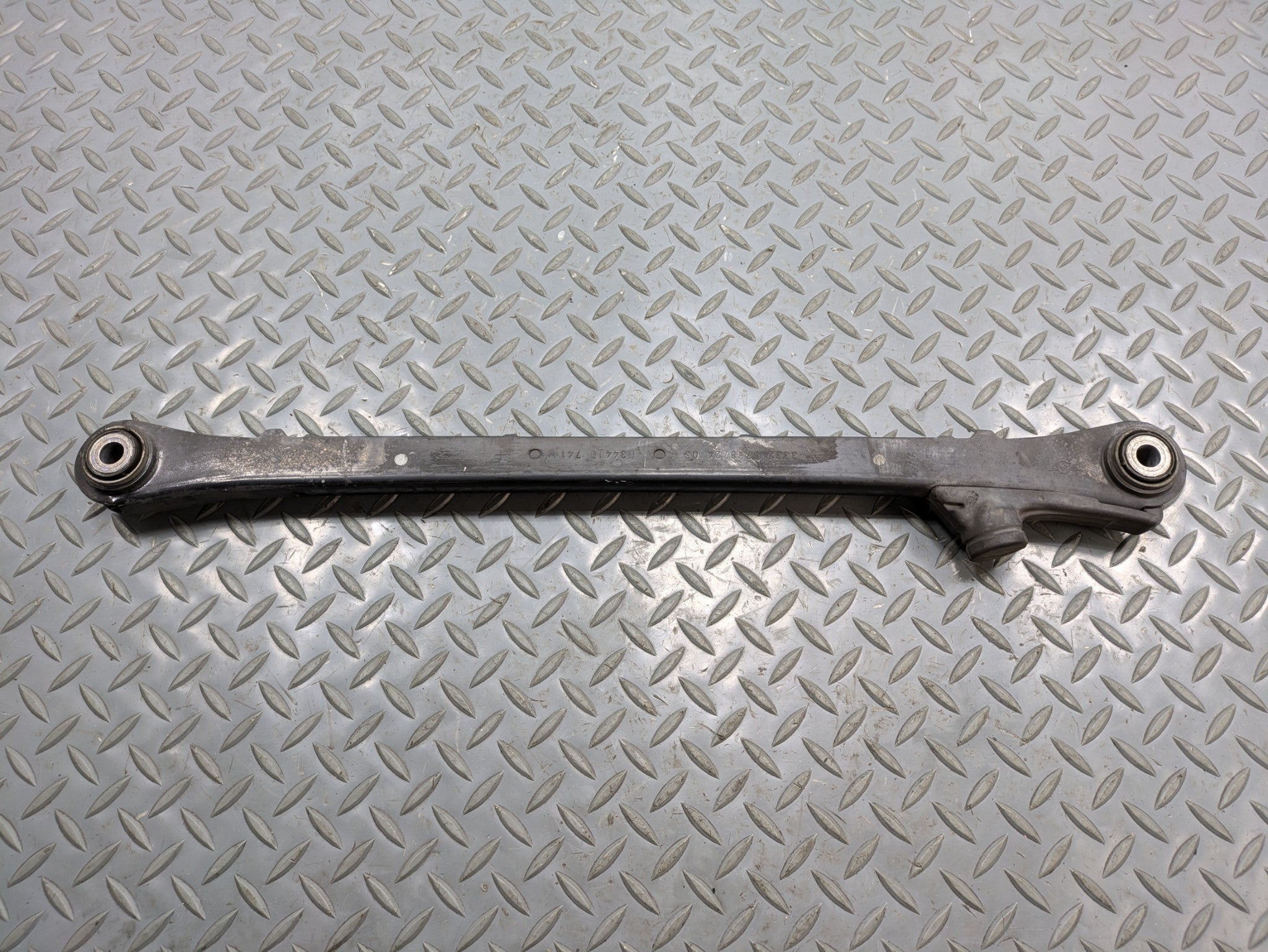 2011 - 2013 OEM MINI COOPER REAR RIGHT PASSENGER SIDE UPPER TRAILING CONTROL ARM