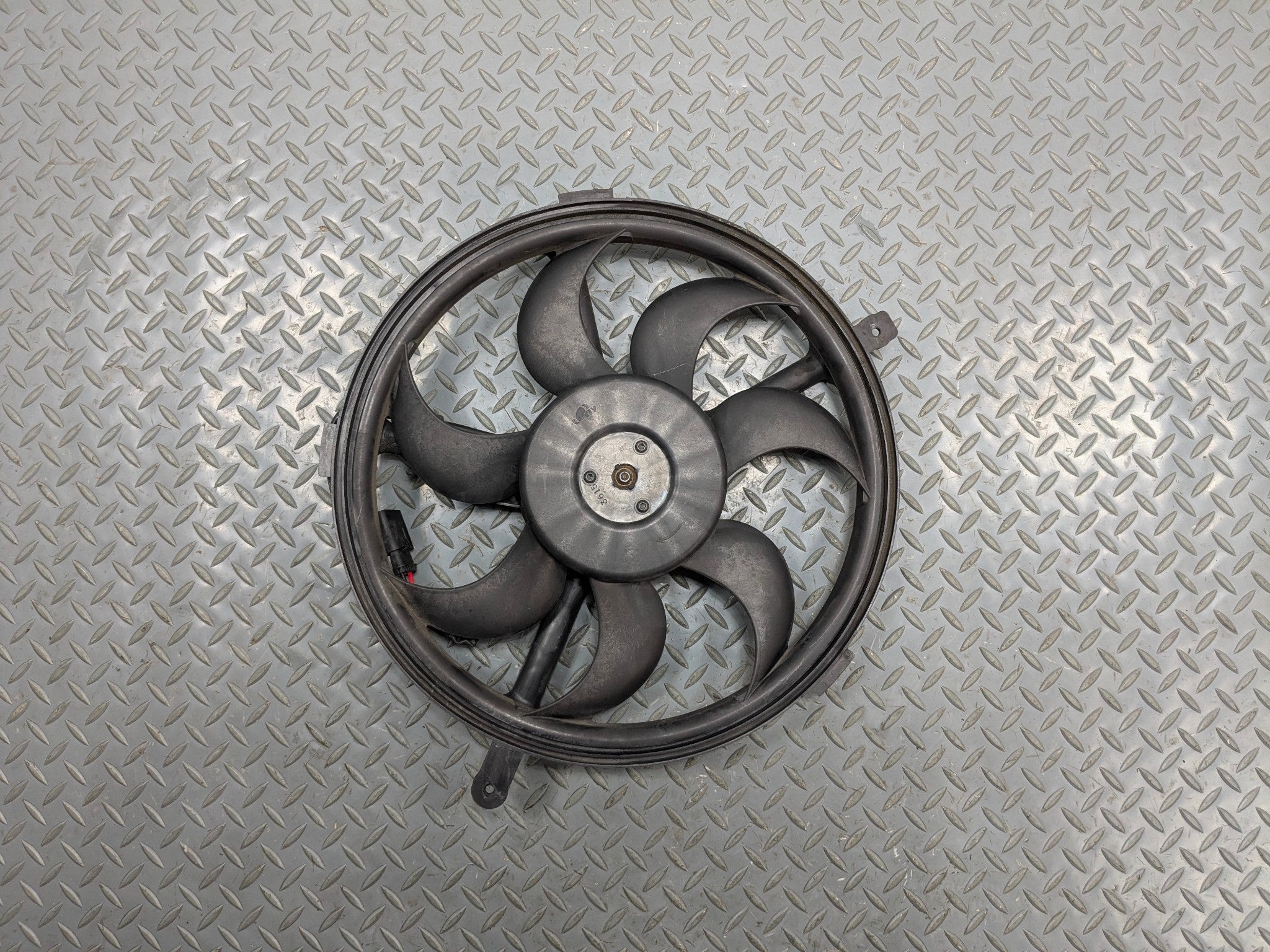 2011 - 2013 OEM MINI COOPER ELECTRIC COOLING MOTOR RADIATOR FAN ASSEMBLY