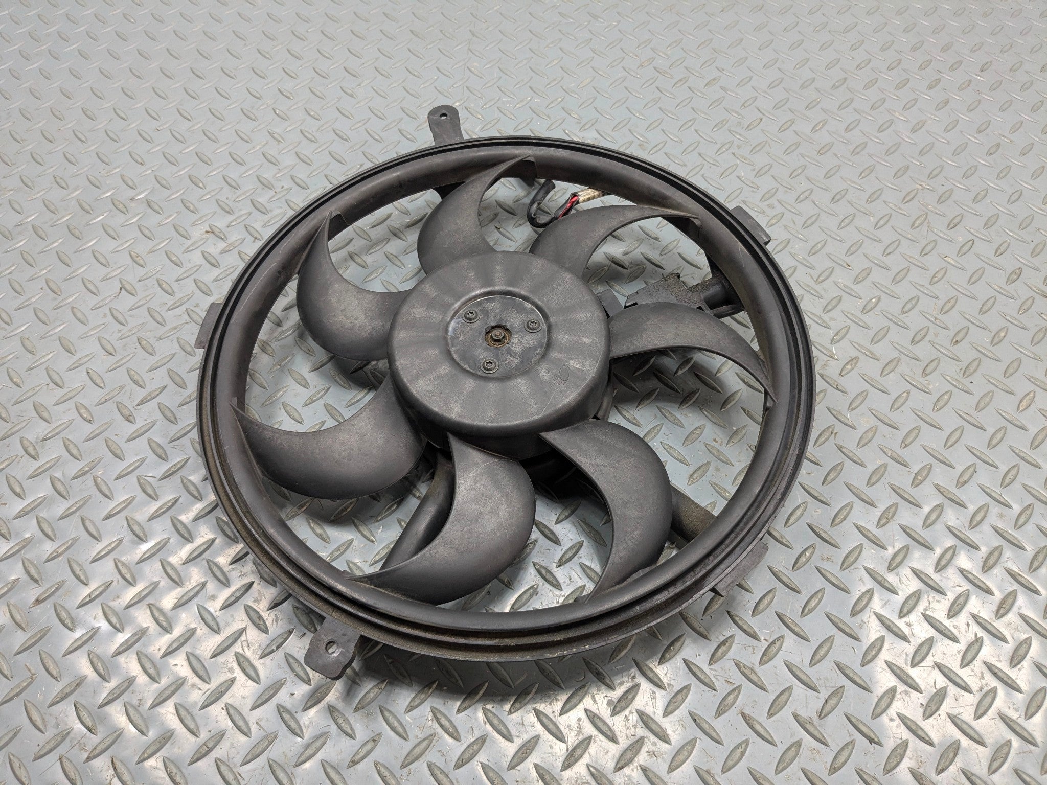 2011 - 2013 OEM MINI COOPER ELECTRIC COOLING MOTOR RADIATOR FAN ASSEMBLY