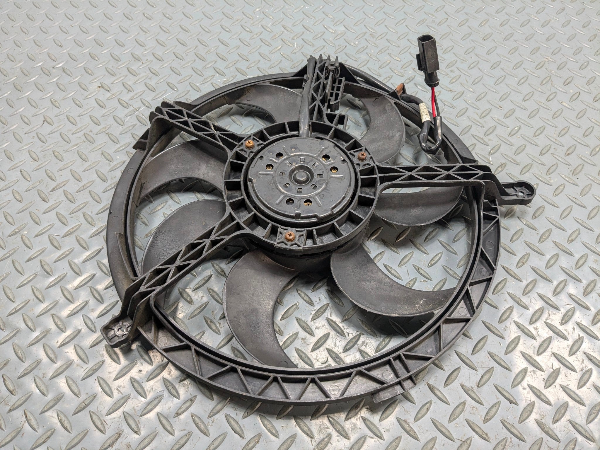 2011 - 2013 OEM MINI COOPER ELECTRIC COOLING MOTOR RADIATOR FAN ASSEMBLY