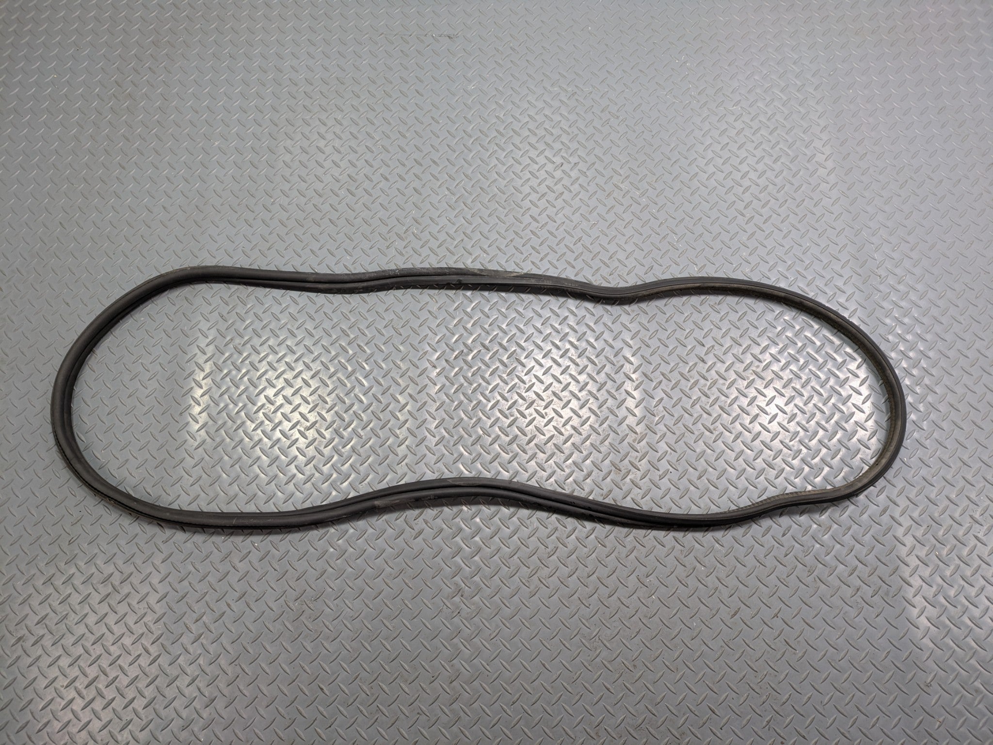 2011 - 2013 OEM MINI COOPER REAR TRUNK DOOR SEAL WEATHERSTRIP RUBBER