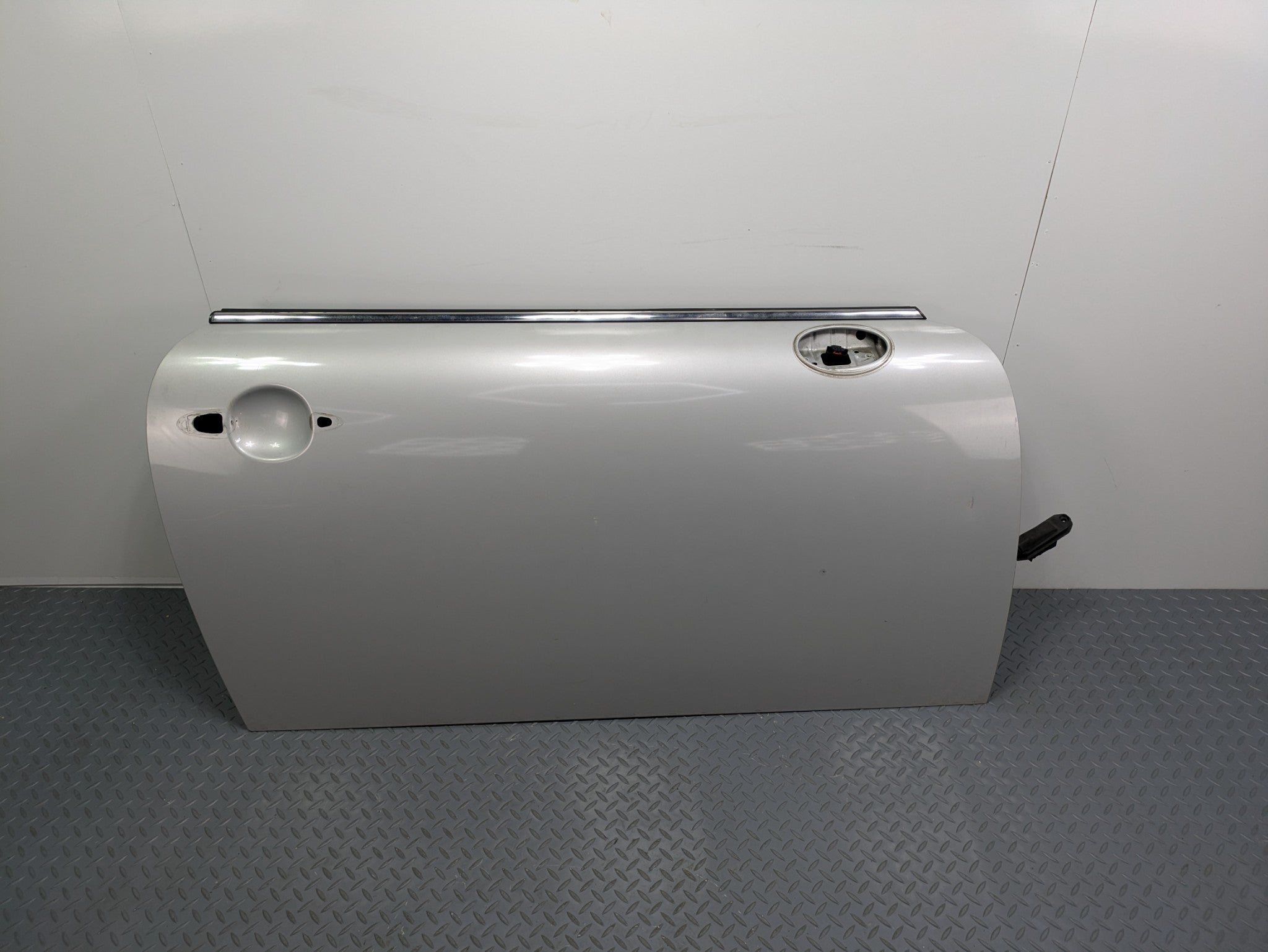 2011 - 2013 OEM MINI COOPER FRONT RIGHT PASSENGER SIDE DOOR SHELL PANEL