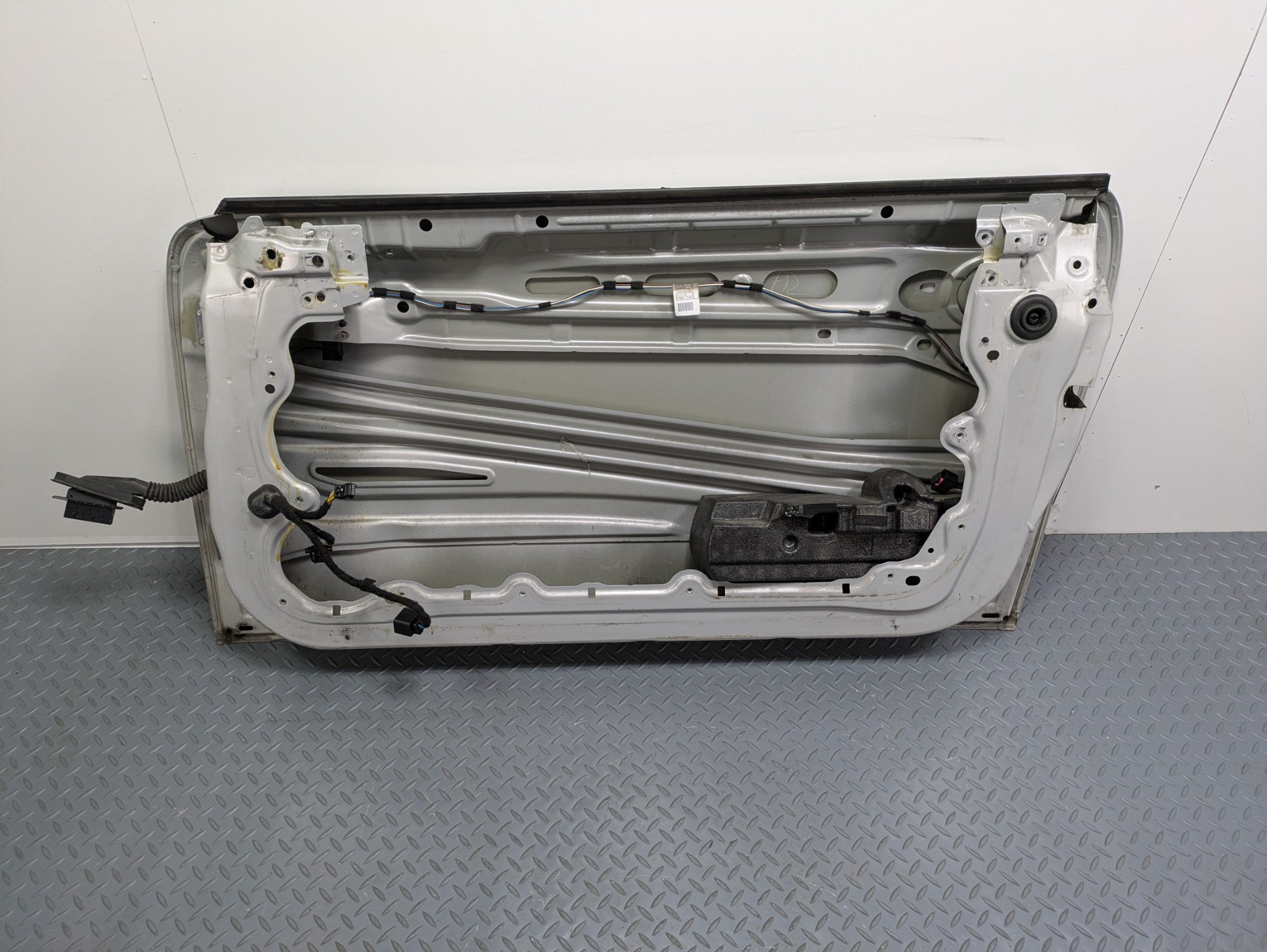 2011 - 2013 OEM MINI COOPER FRONT RIGHT PASSENGER SIDE DOOR SHELL PANEL