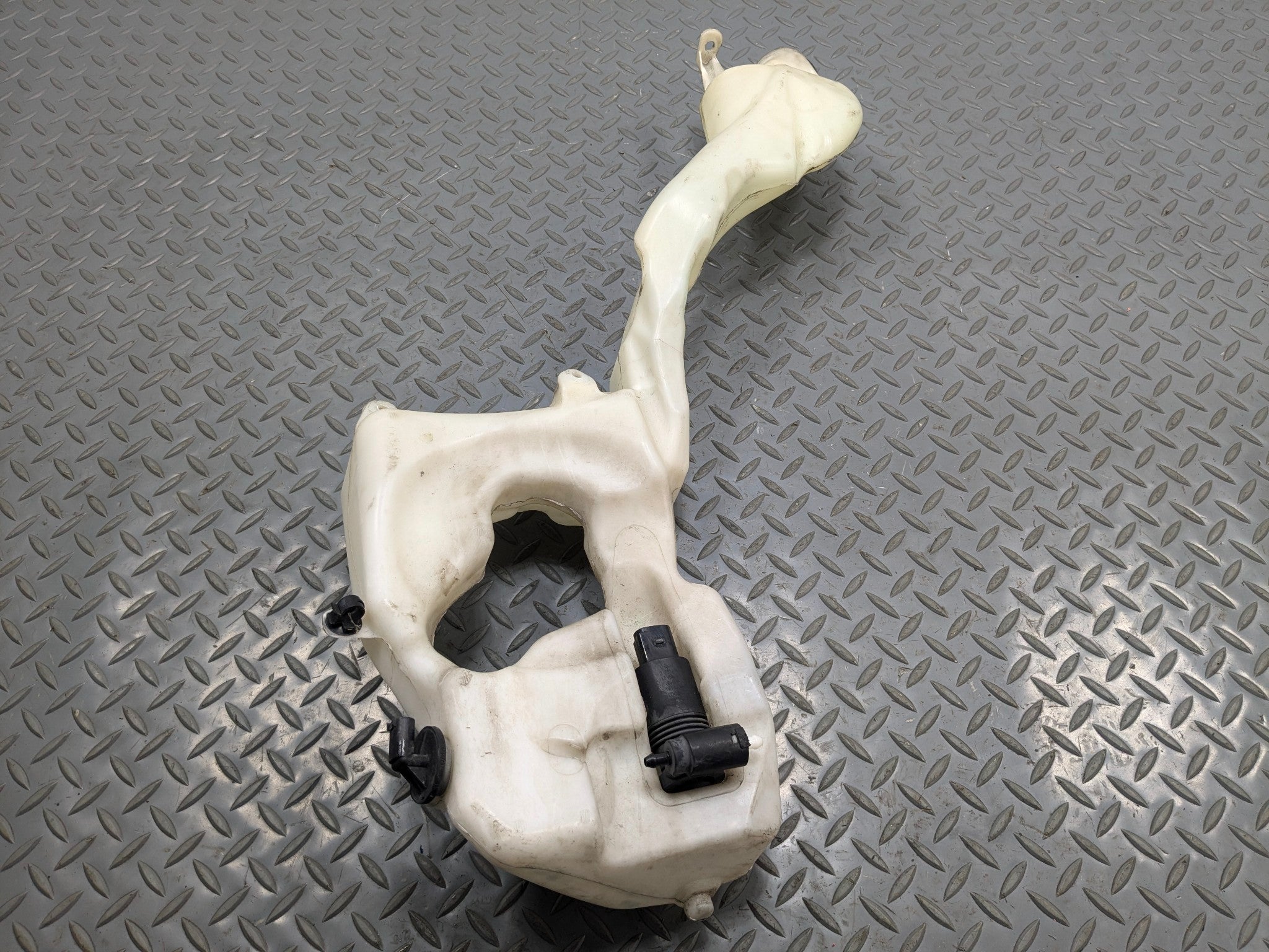 2011 - 2013 OEM MINI COOPER WINDSHIELD WASHER BOTTLE TANK RESERVOIR