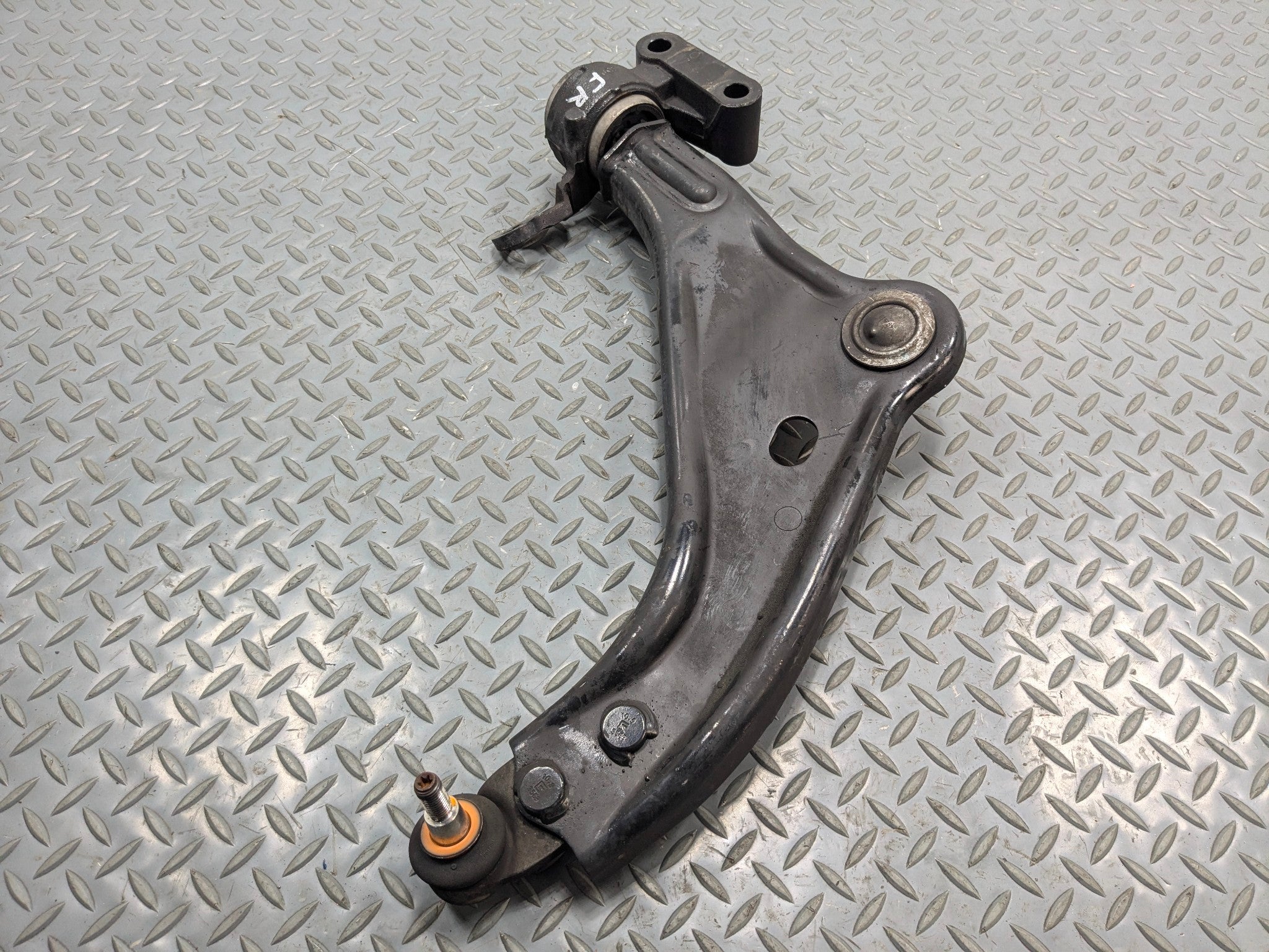 2011 - 2013 OEM MINI COOPER FRONT RIGHT SIDE LOWER CONTROL ARM