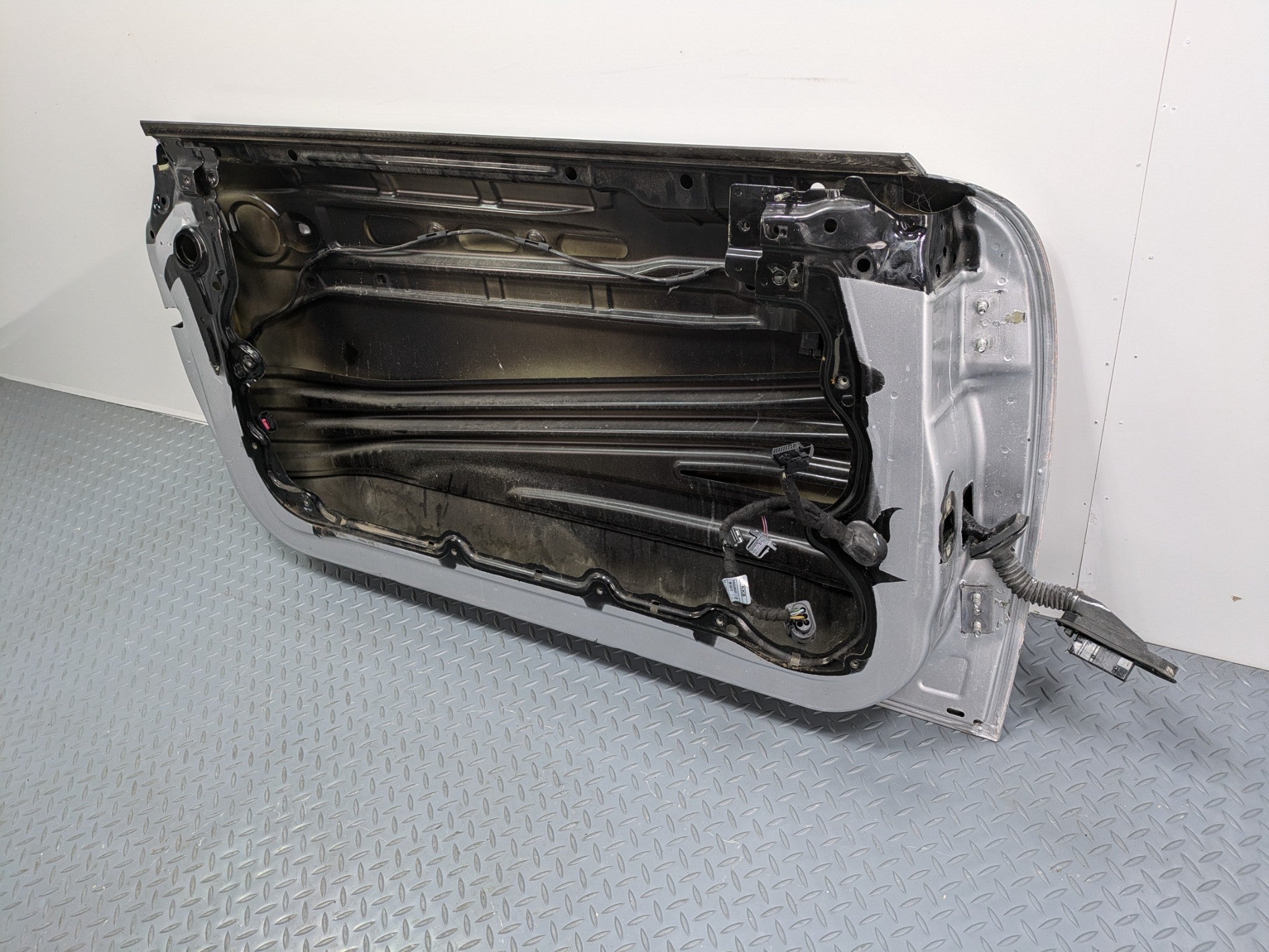 2011 - 2013 OEM MINI COOPER FRONT LEFT DRIVER SIDE DOOR SHELL PANEL
