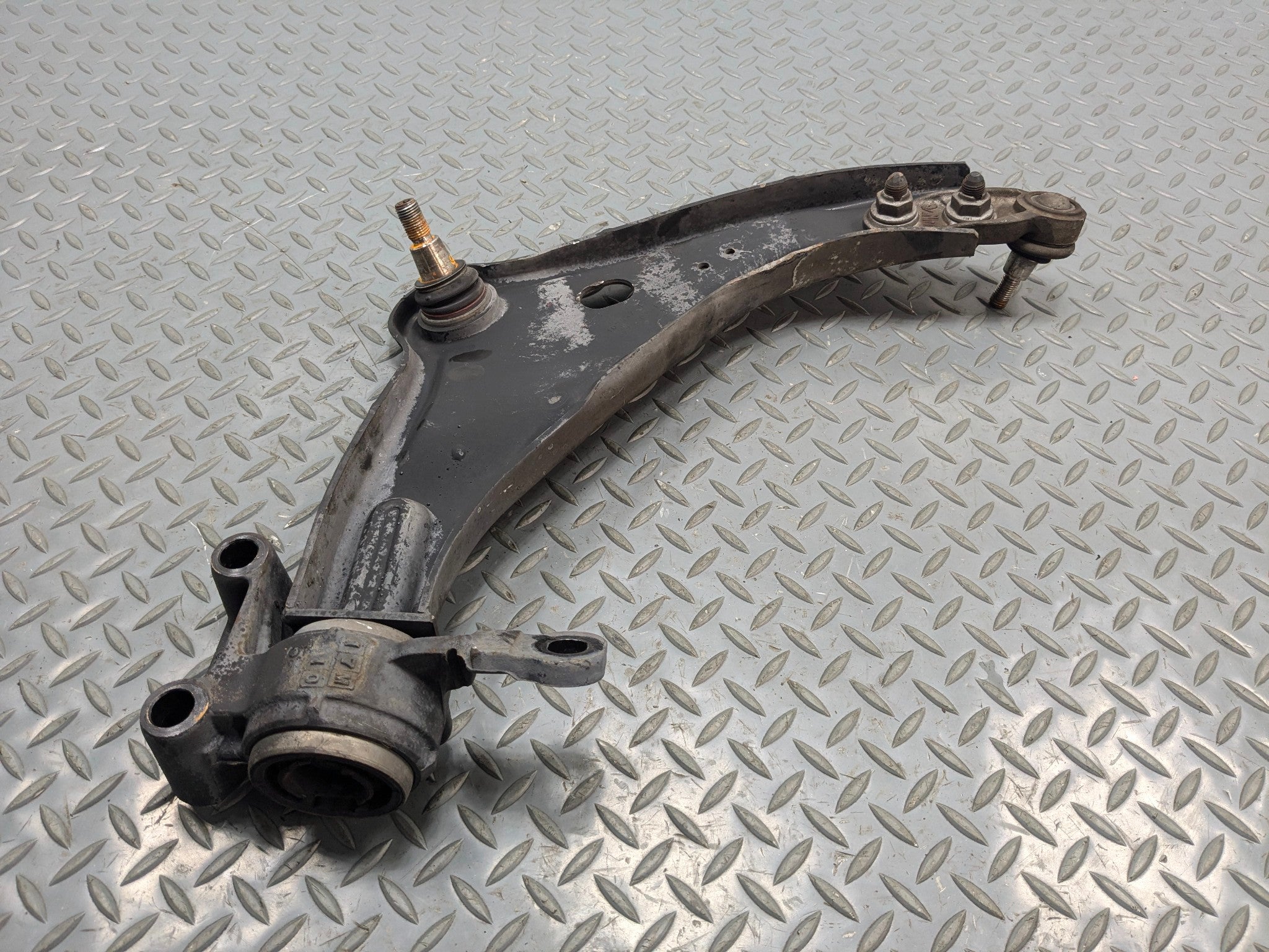 2011 - 2013 OEM MINI COOPER FRONT LEFT SIDE LOWER CONTROL ARM