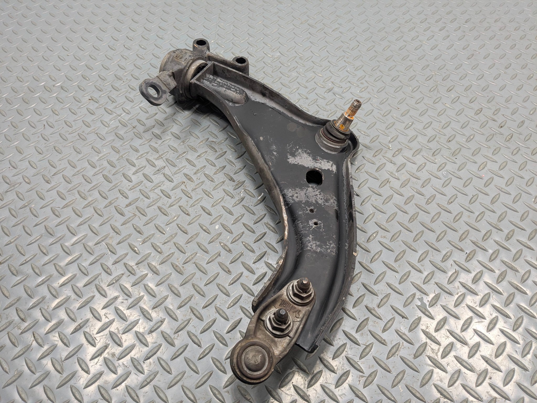 2011 - 2013 OEM MINI COOPER FRONT LEFT SIDE LOWER CONTROL ARM