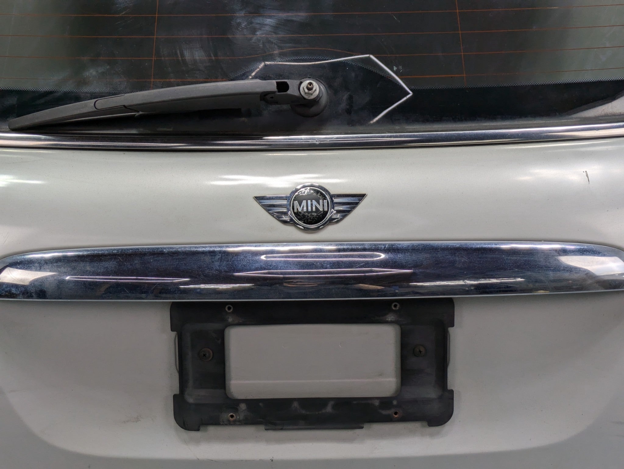 11 - 13 OEM MINI COOPER HATCHBACK REAR TRUNK TAILGATE LIFTGATE SILVER WITH GLASS