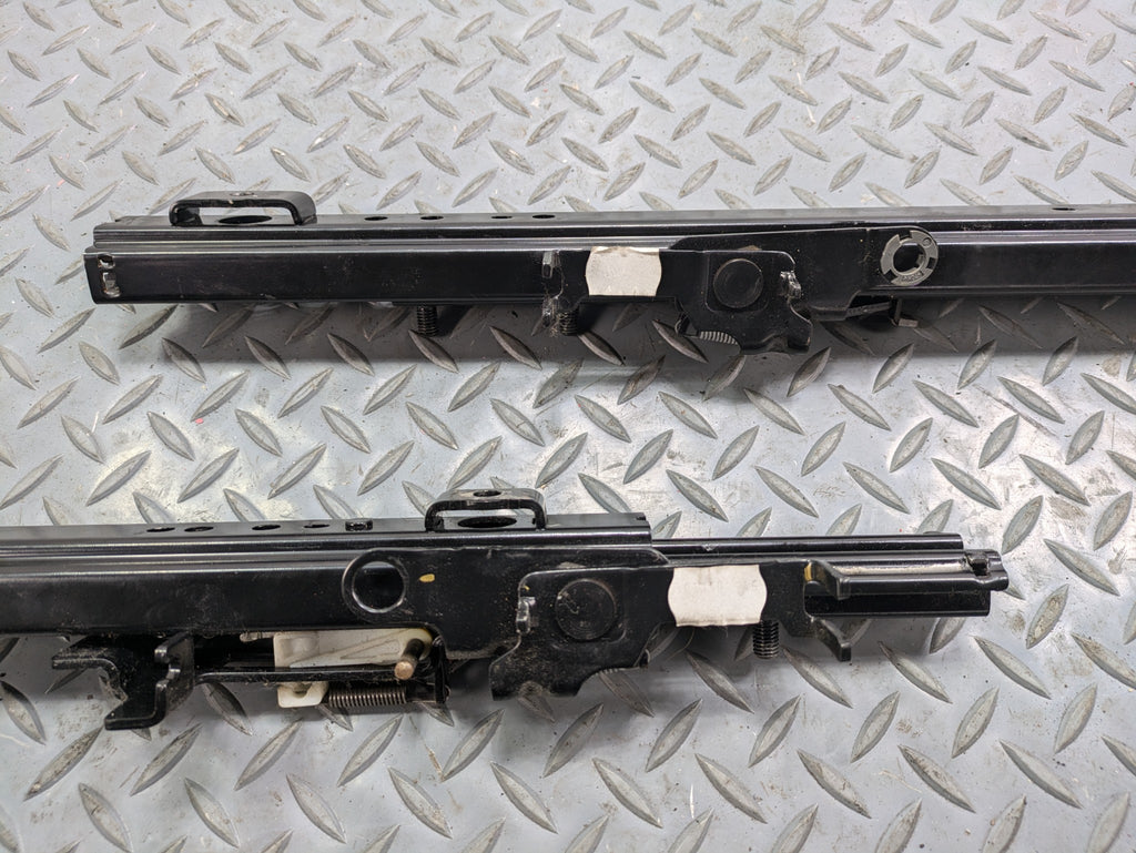 2011 - 2013 OEM MINI COOPER FRONT RIGHT PASSENGER SIDE SEAT TRACK RAILS