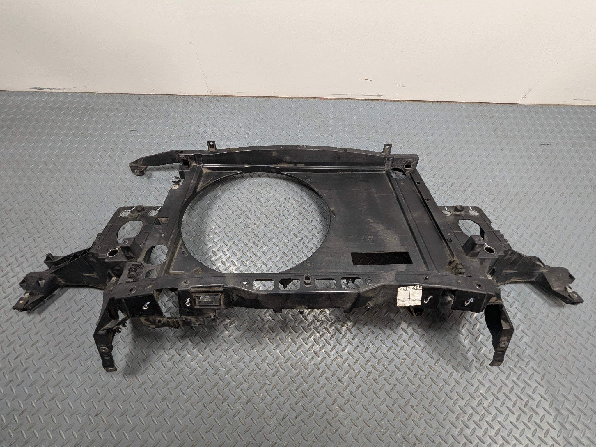 2011 - 2013 OEM MINI COOPER FRONT MAIN RADIATOR COOLER SUPPORT