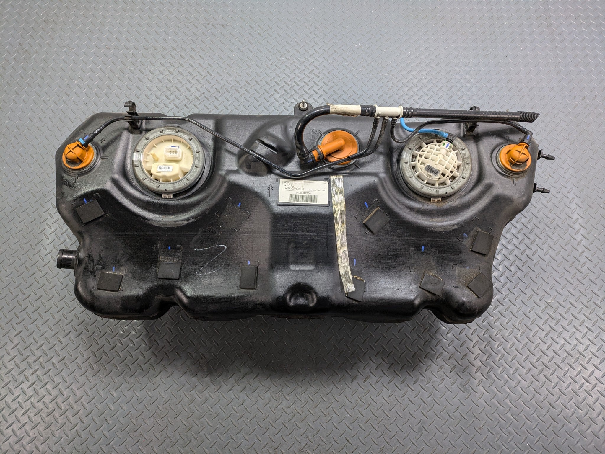 2011 - 2013 OEM MINI COOPER FUEL GAS TANK ASSEMBLY