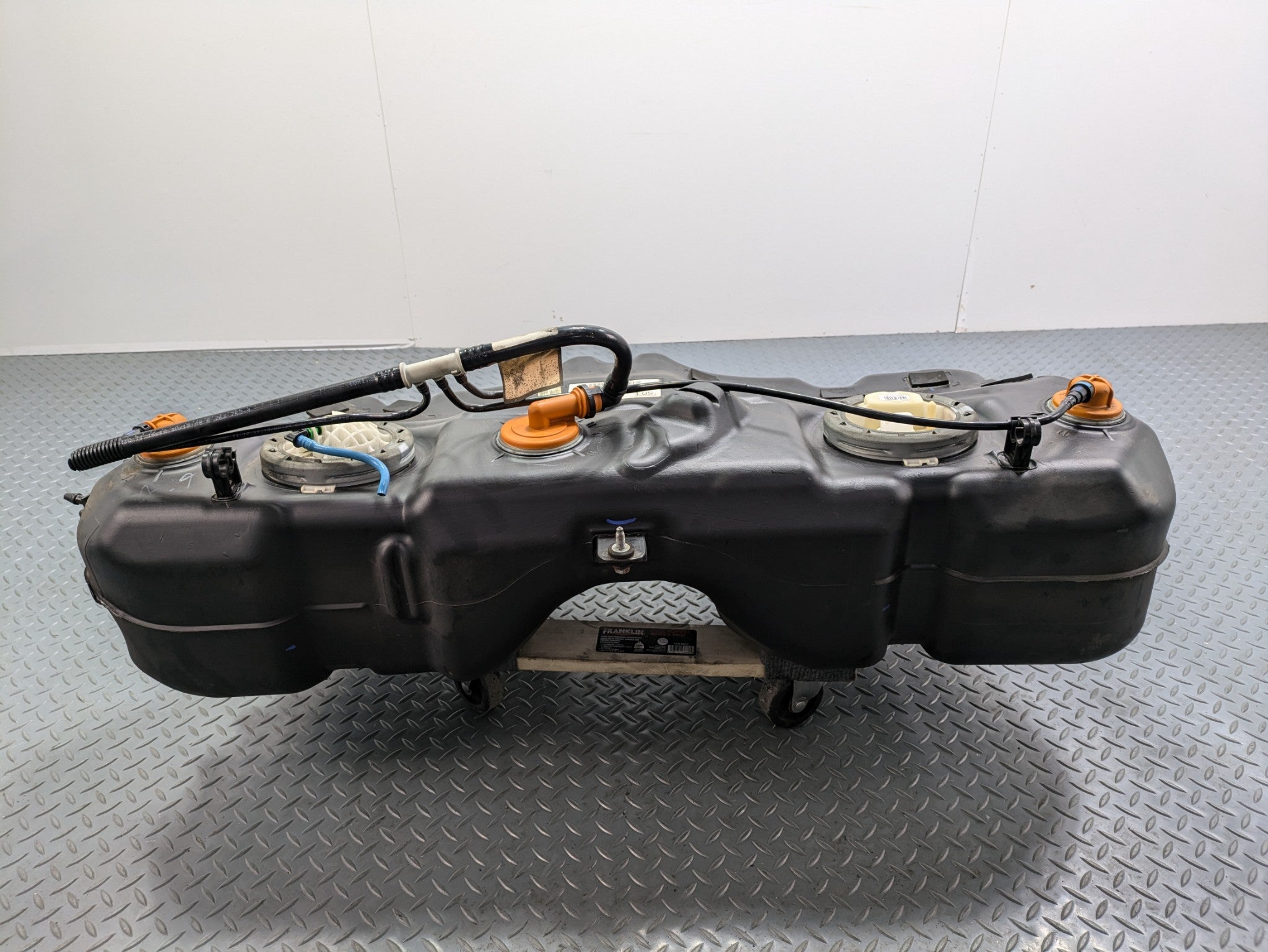 2011 - 2013 OEM MINI COOPER FUEL GAS TANK ASSEMBLY