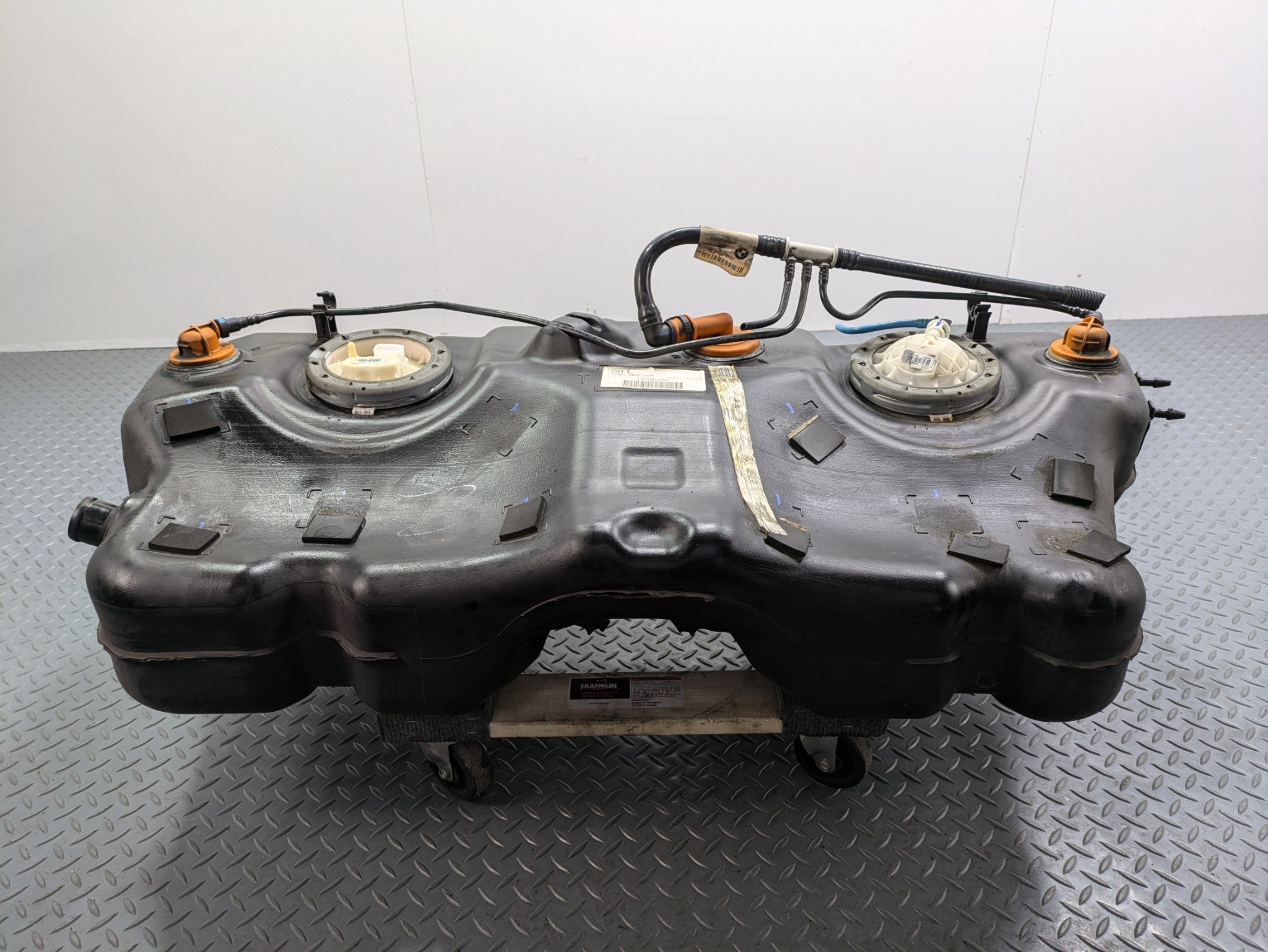 2011 - 2013 OEM MINI COOPER FUEL GAS TANK ASSEMBLY