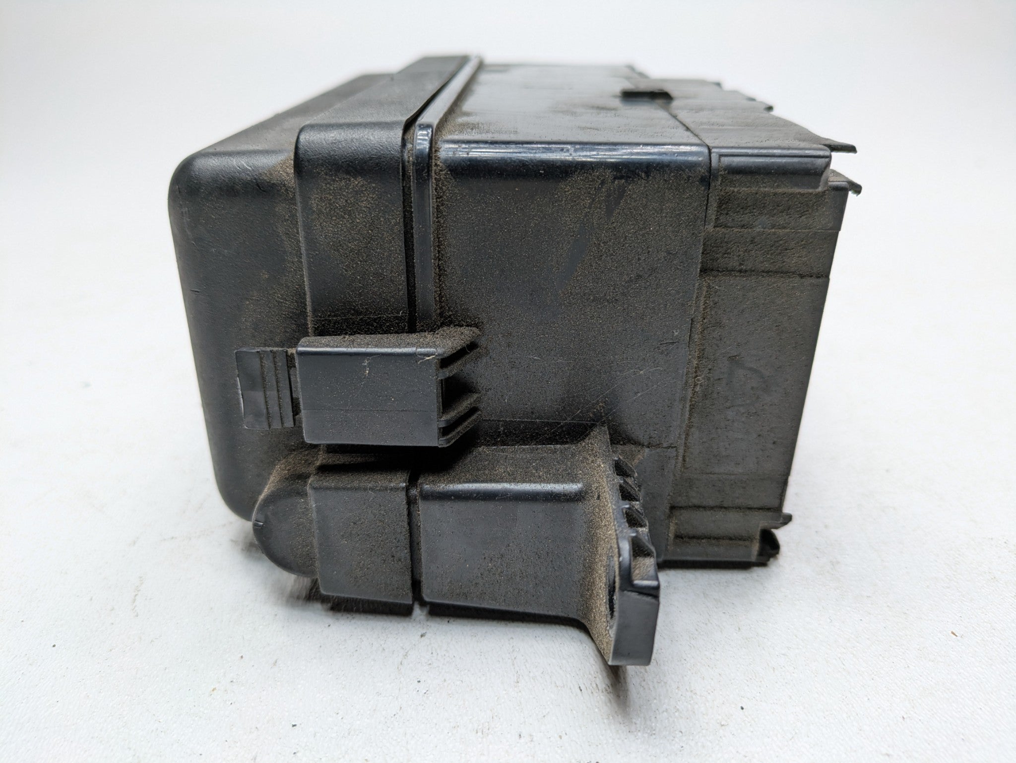 2011 - 2013 OEM MINI COOPER ENGINE COMPARTMENT POWER JUNCTION FUSE BOX