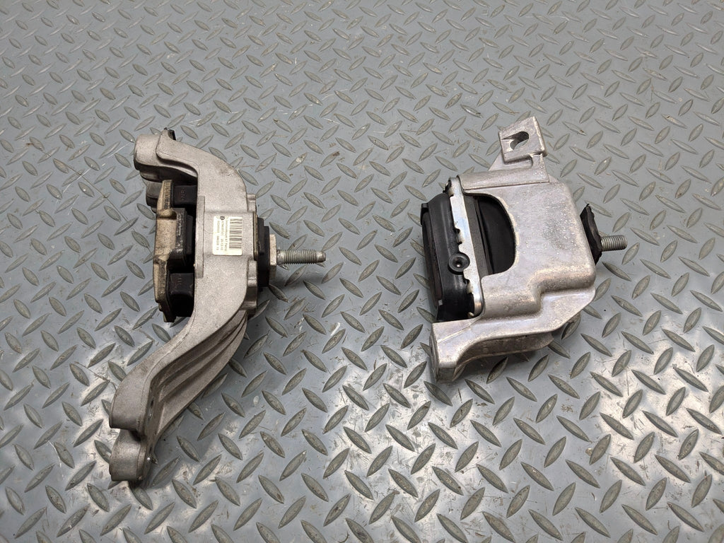 2011 - 2013 OEM MINI COOPER LEFT AND RIGHT SIDE ENGINE MOUNT