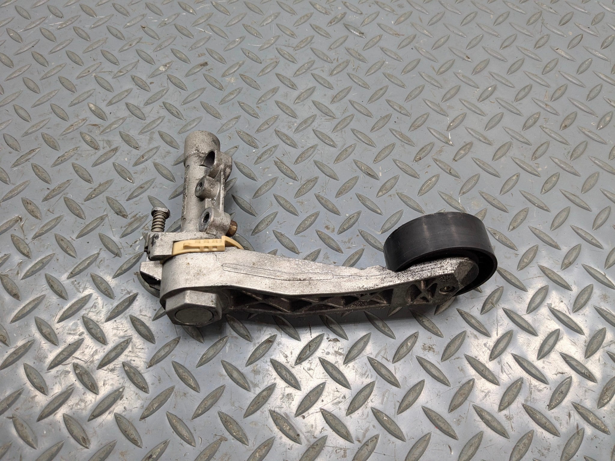 2011 - 2013 OEM MINI COOPER SERPENTINE ENGINE BELT TENSIONER ASSEMBLY