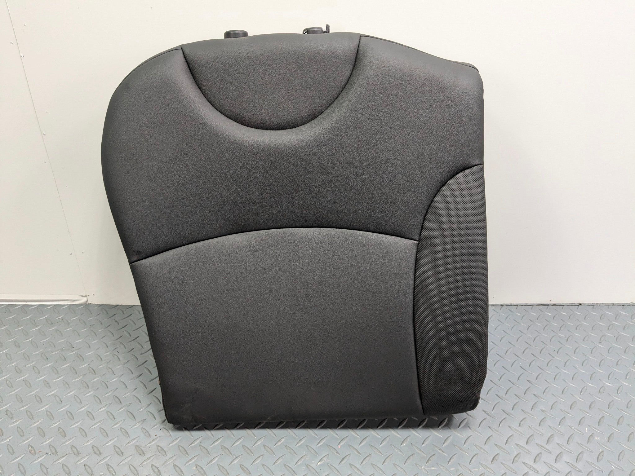 2011 - 2013 OEM MINI COOPER REAR LEFT DRIVER SIDE UPPER SEAT CUSHION ASSEMBLY