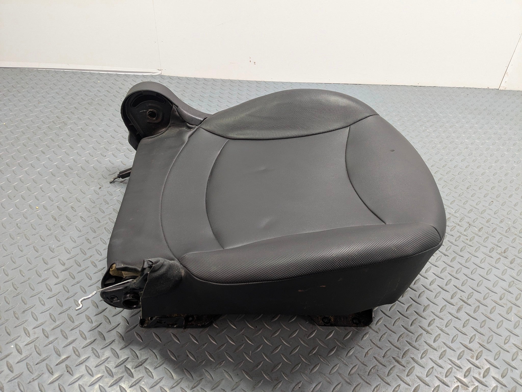 2011 - 2013 OEM MINI COOPER FRONT LEFT DRIVER SIDE LOWER SEAT CUSHION ASSEMBLY